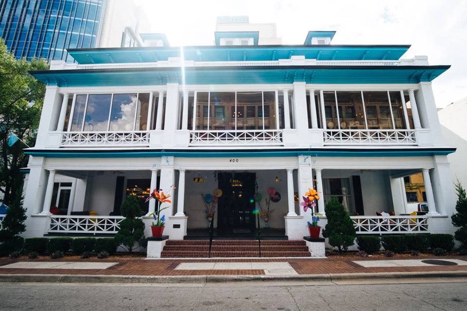 The Candy Apple Cafe & Cocktails in downtown Jacksonville is closing