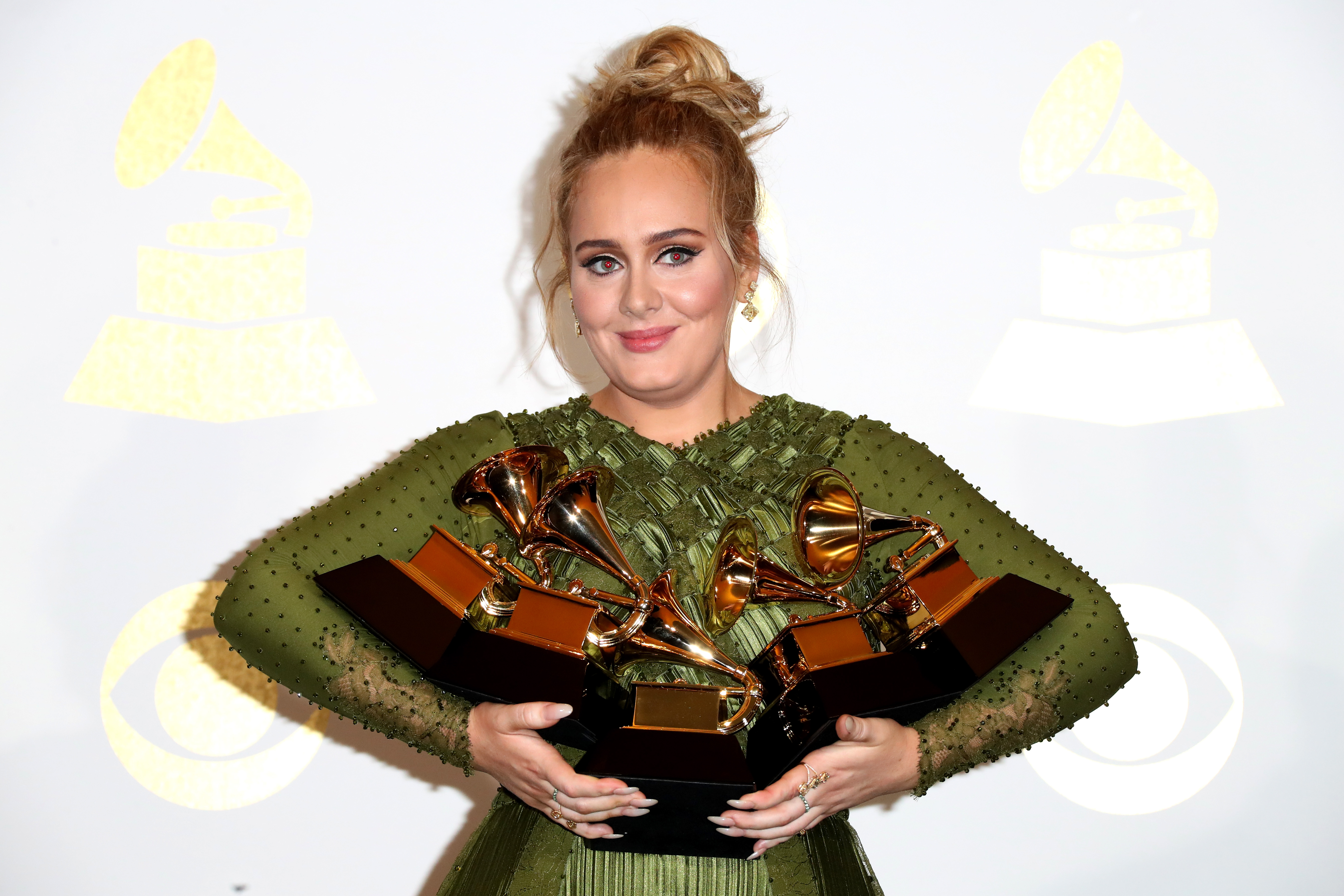 Adele Stops Las Vegas Show to Scold Security for “Bothering” a Fan