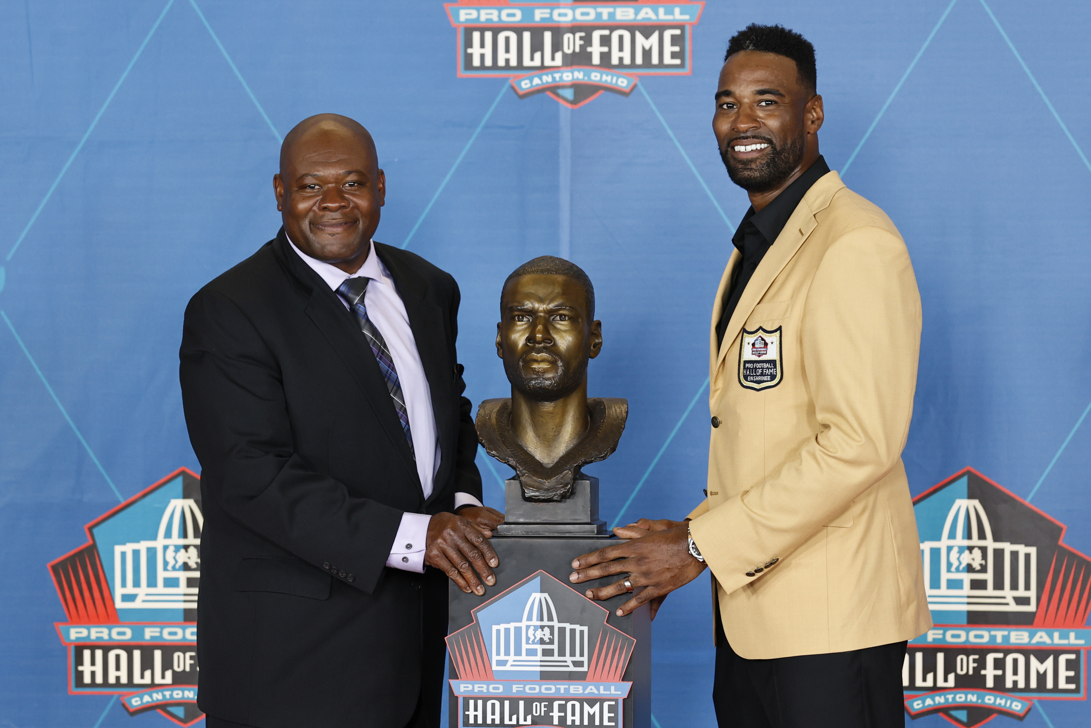 Sandy Creek's Calvin Johnson inducted into Pro Football Hall of Fame - The  Citizen