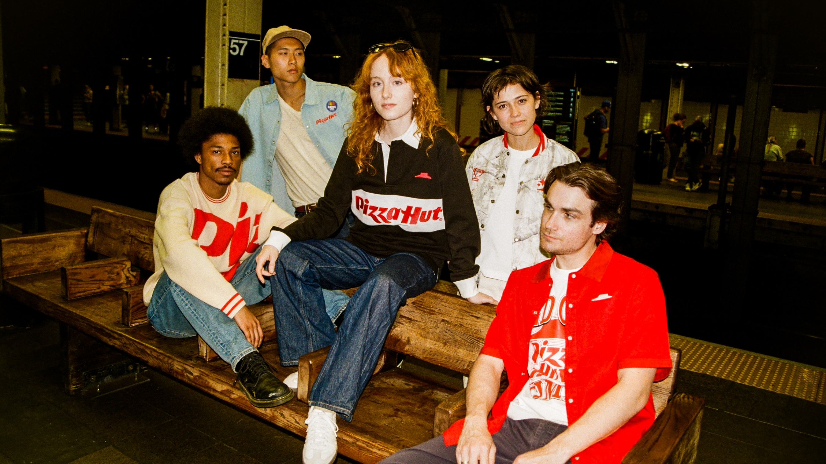 Get Nostalgic: Pizza Hut's 90s fashion, throwback menu drop - WHIO