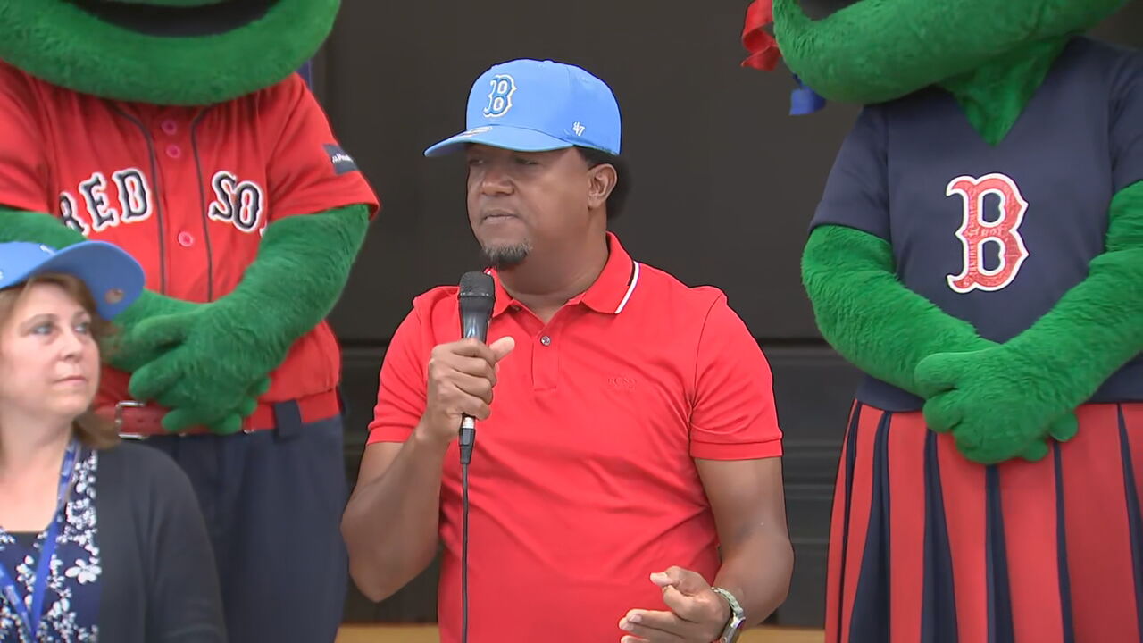 Pedro Martinez Foundation Aims To Prepare Kids In Case Baseball Dreams  Don't Come True