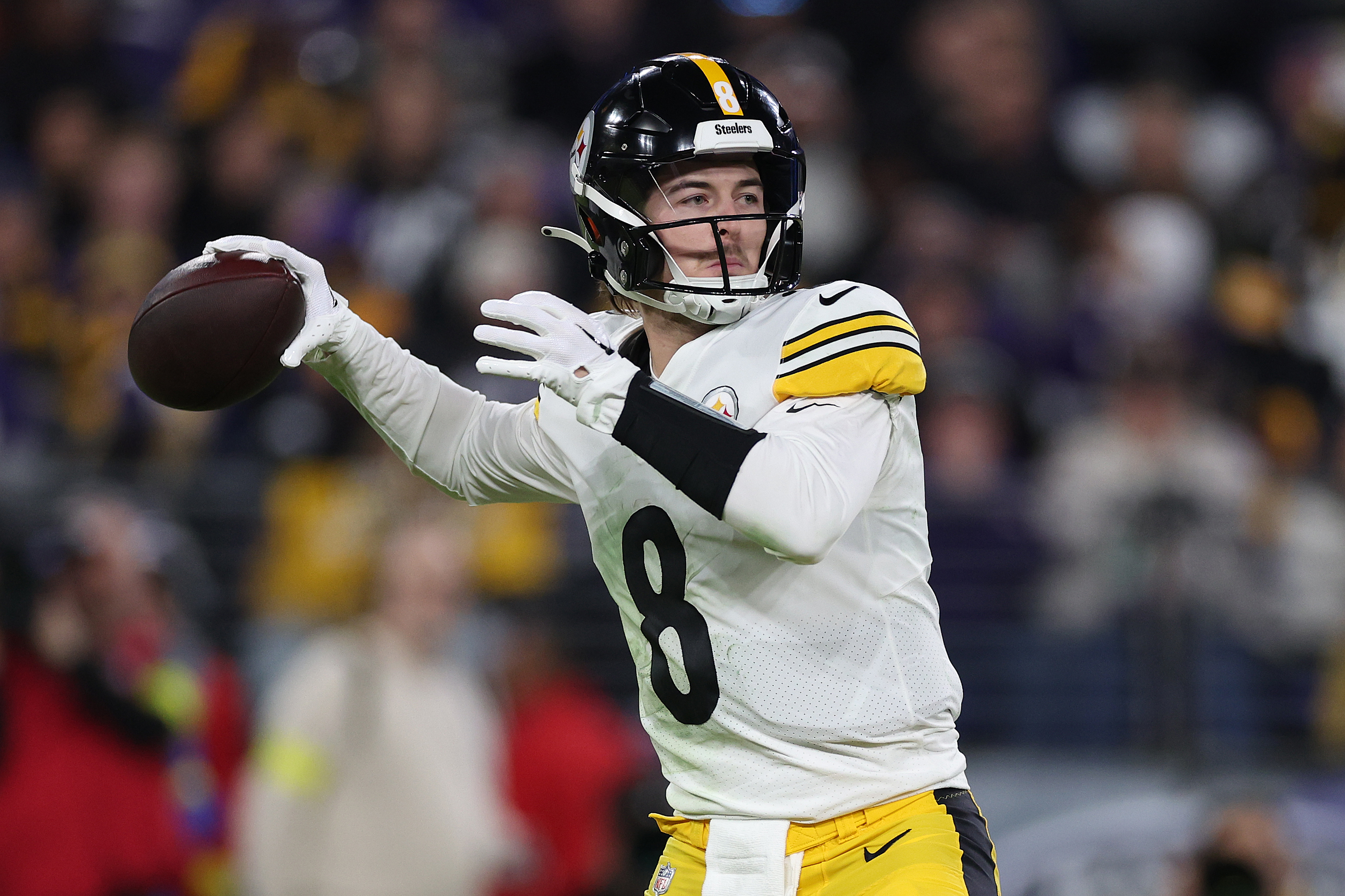 Steelers QB Kenny Pickett has 40/1 odds for 2023 NFL MVP – WPXI