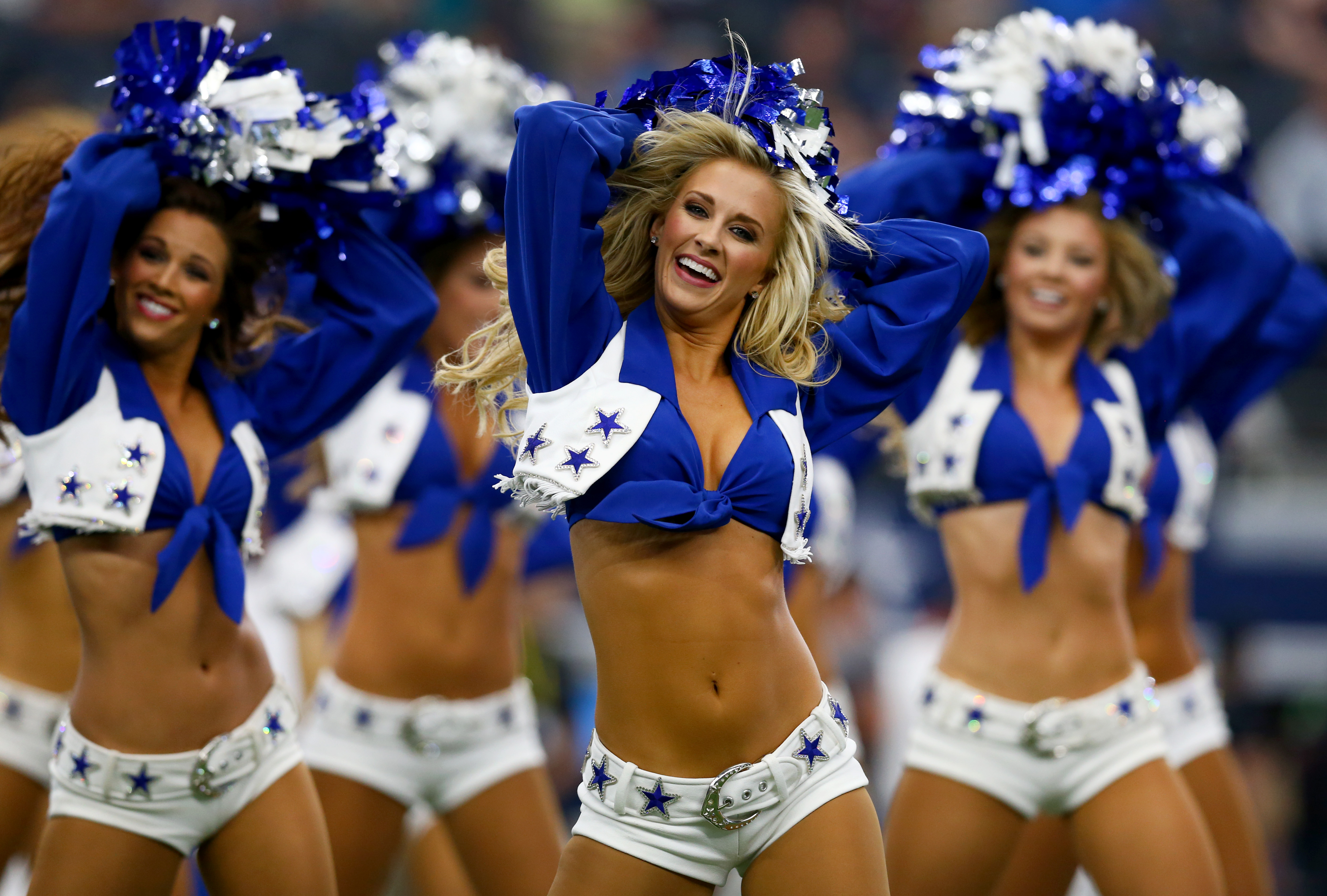 Cowboys cheerleaders paid $2,400,000 settlement after accusations