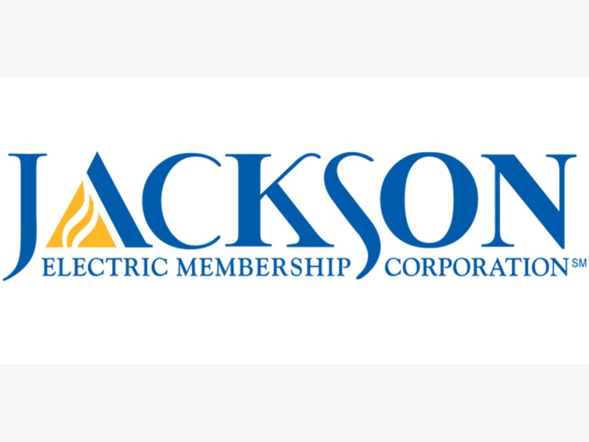 Jackson EMC sends workers to NW Ga WGAU