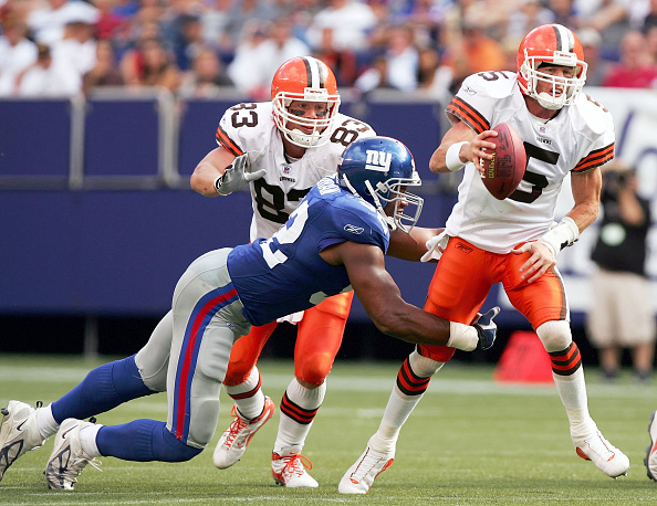 Football Michael Strahan took to space lands at Pro Football Hall of Fame