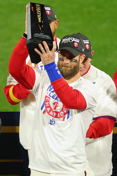 Phillies reach World Series for 1st time since 2009, will face