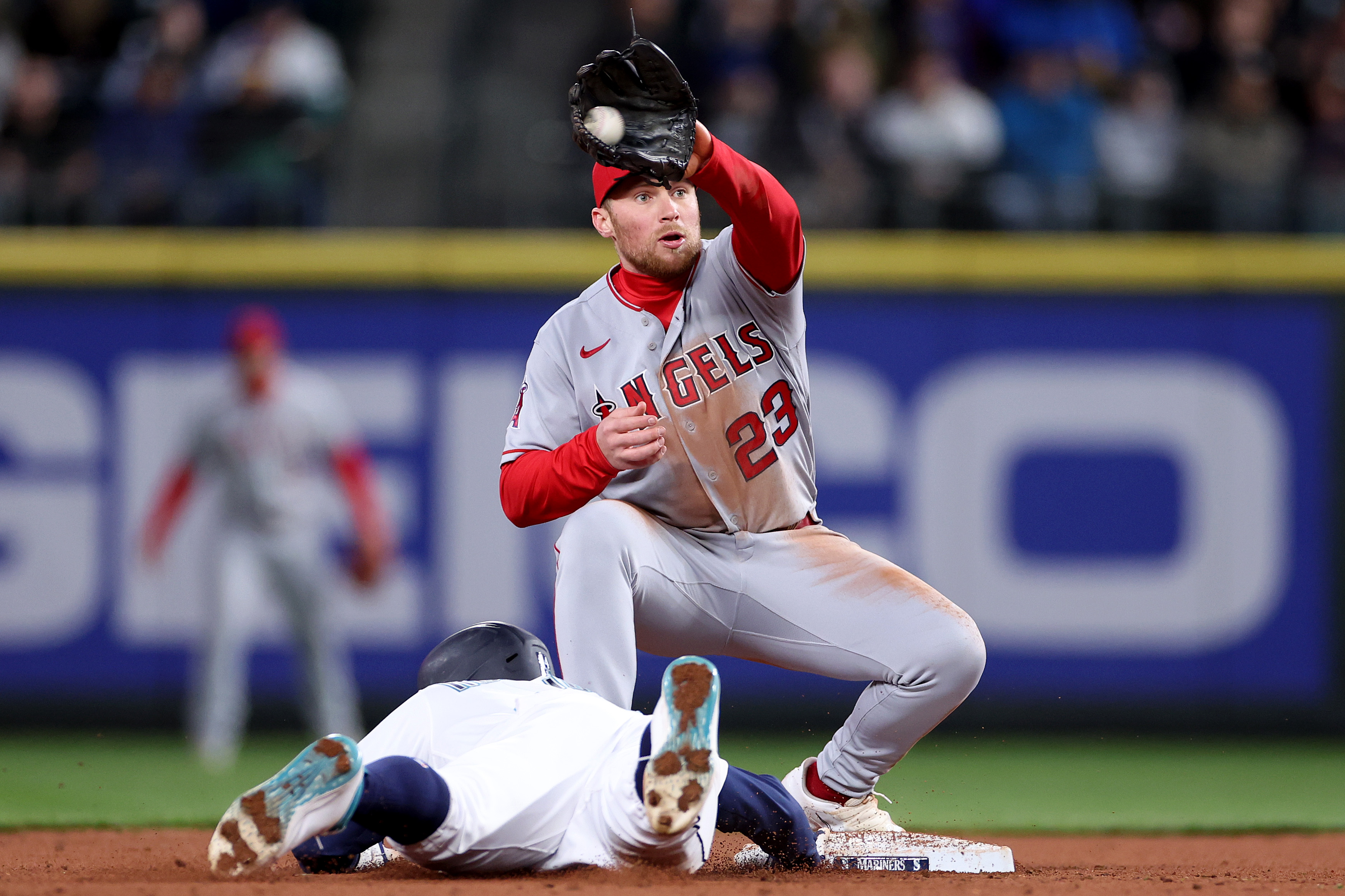 Seattle's Hernandez, Pollock homer twice in win over Angels