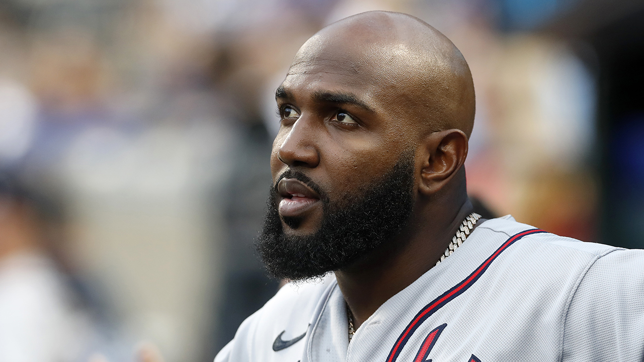 Braves' Marcell Ozuna benched after not hustling on 415-foot