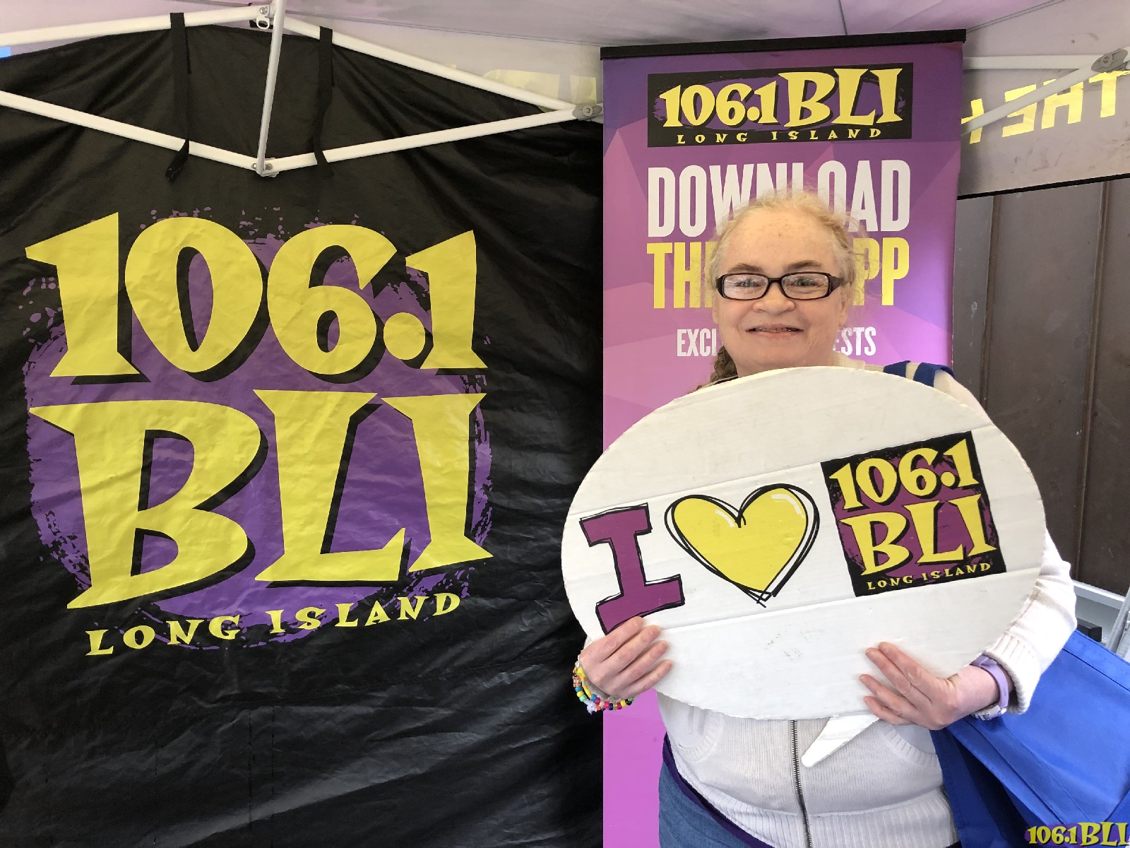 Wbli BLI @ Women's Expo 10/3 – 106.1 BLI