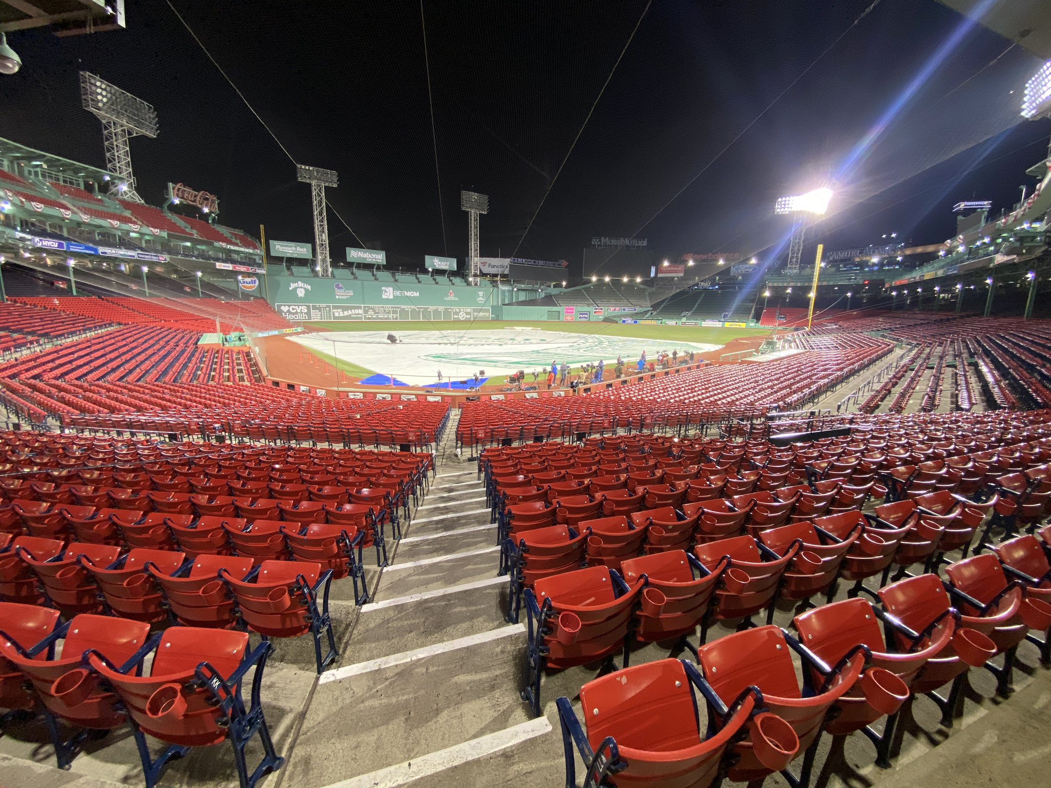 Nominate your Dad: Red Sox to pick 10 lucky fathers for a day out at Fenway  Park – Boston 25 News