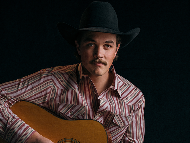 10 Things You Didn't Know About Zach Top – K92.3