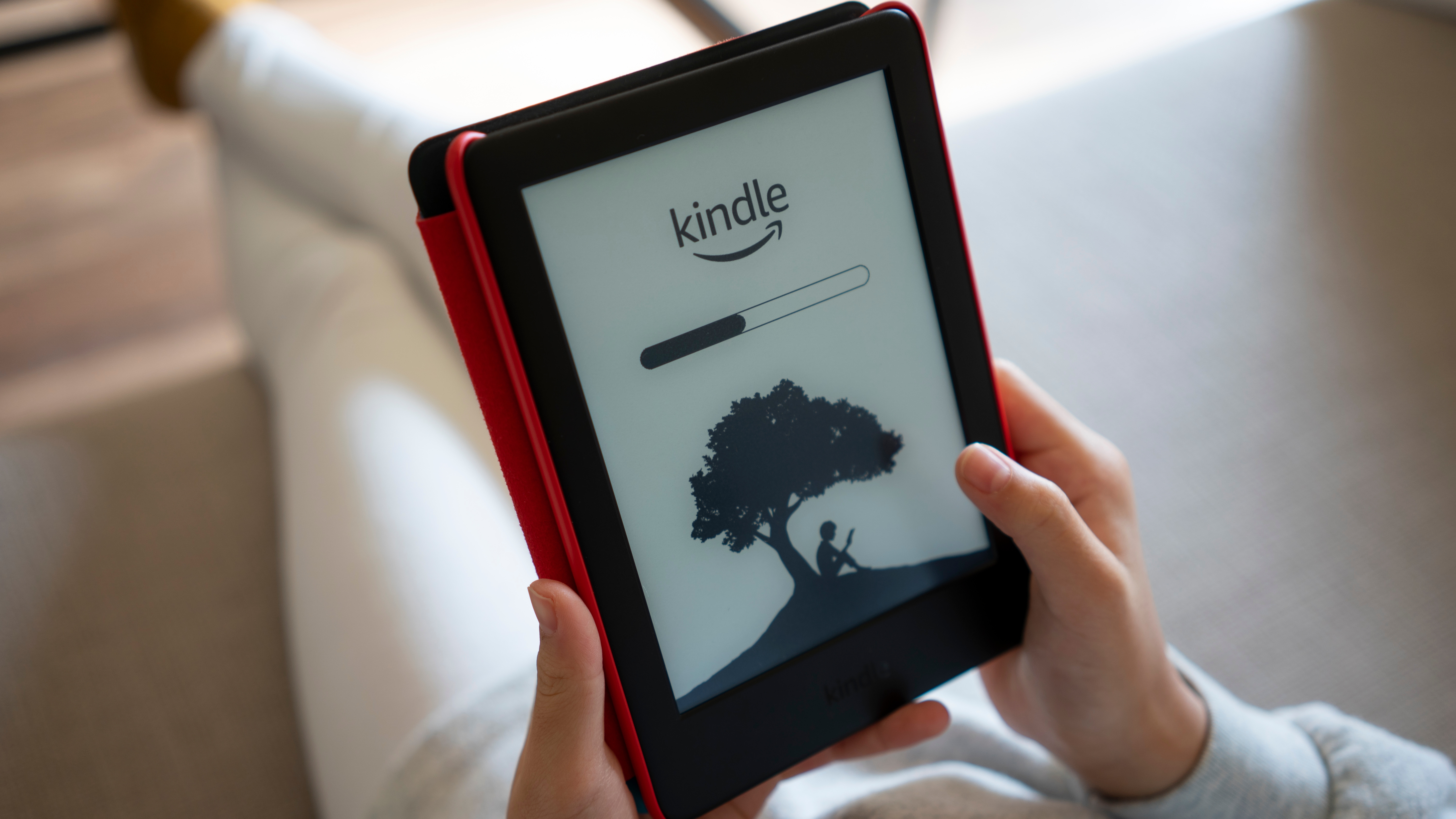 Amazon closes book on older Kindle models – KIRO 7 News Seattle