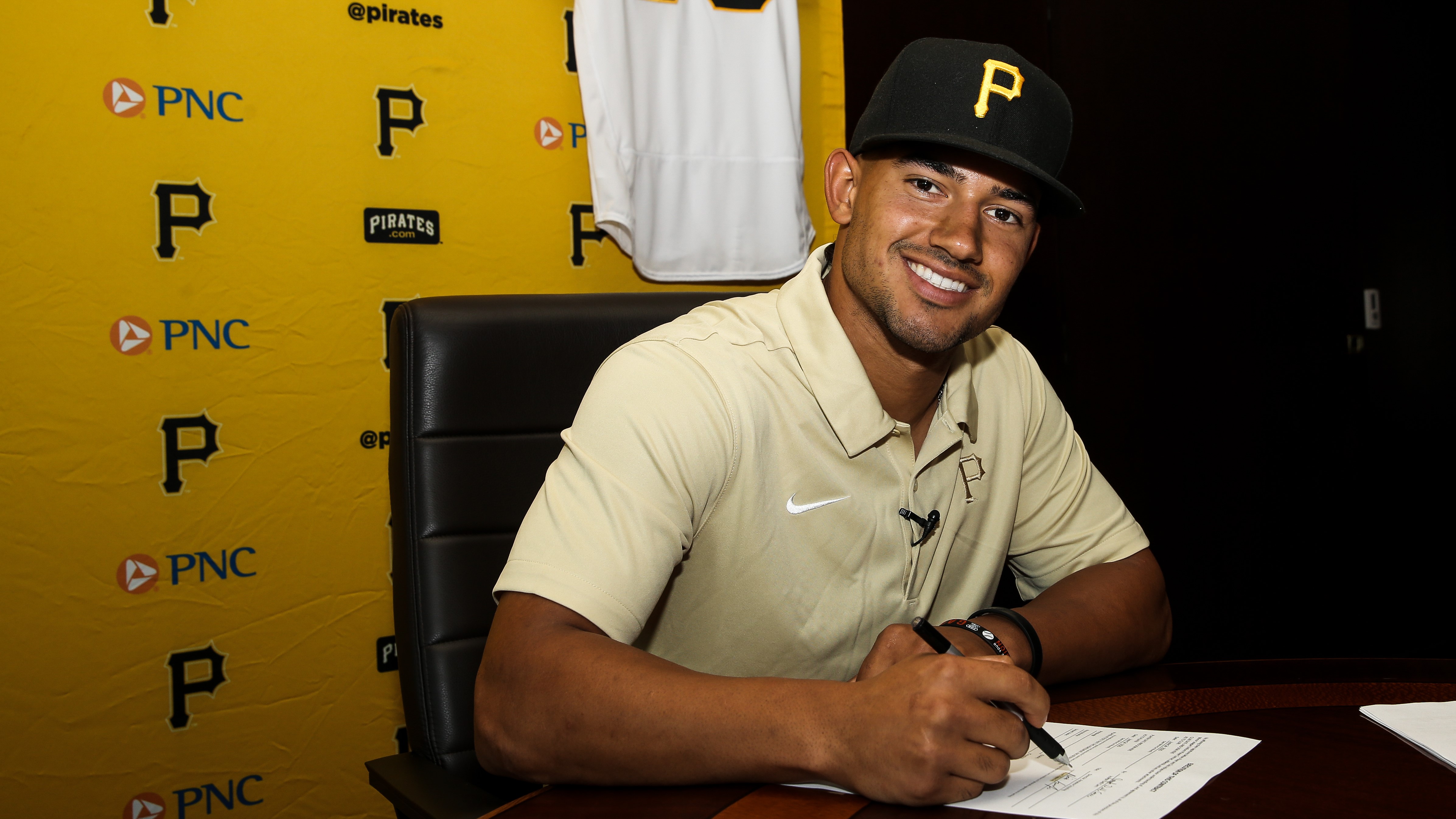 Pirates rookie Nick Gonzales showcases power, ability to do damage in 1st  homestand