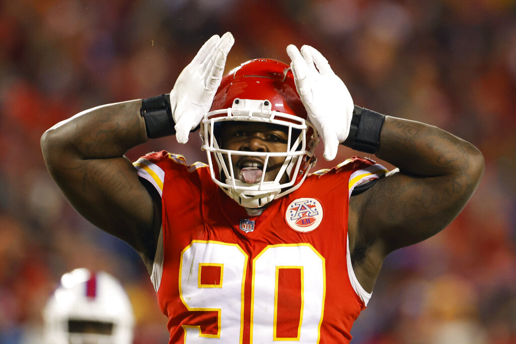 Kansas City Chiefs fans donate to Buffalo children's hospital