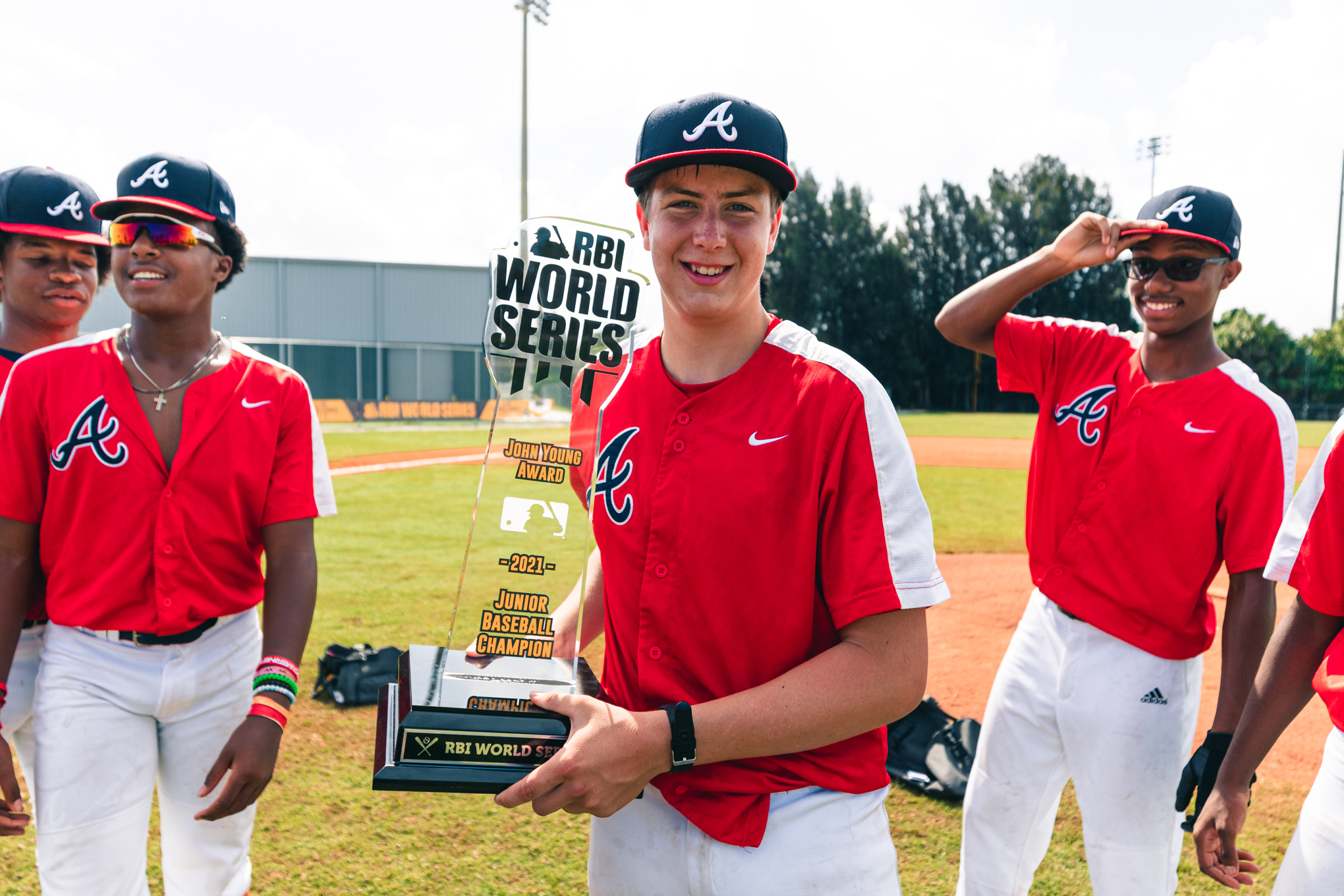 X 上的Atlanta Braves：「Congratulations to the Atlanta Braves RBI team for  winning the Junior Division Championship of the 2021 @MLBRBI World Series!   / X