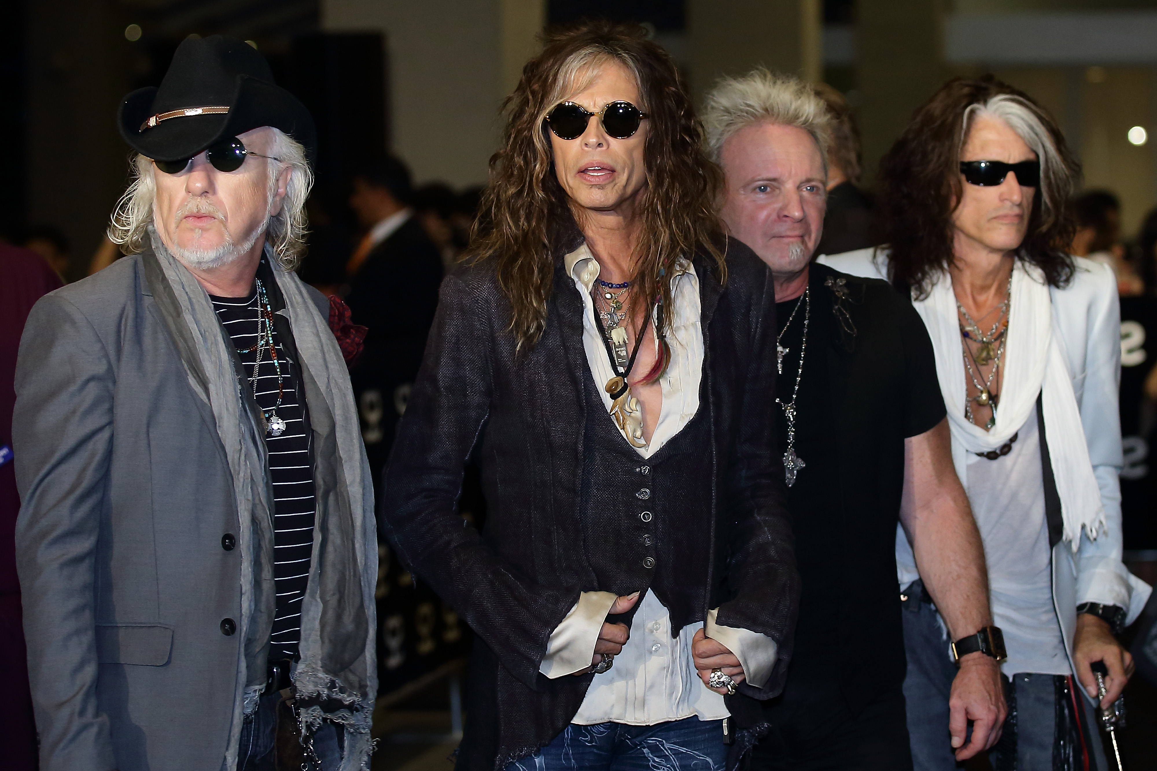 Aerosmith announces farewell tour starting in September, coming to Boston  on New Year's Eve - CBS Boston