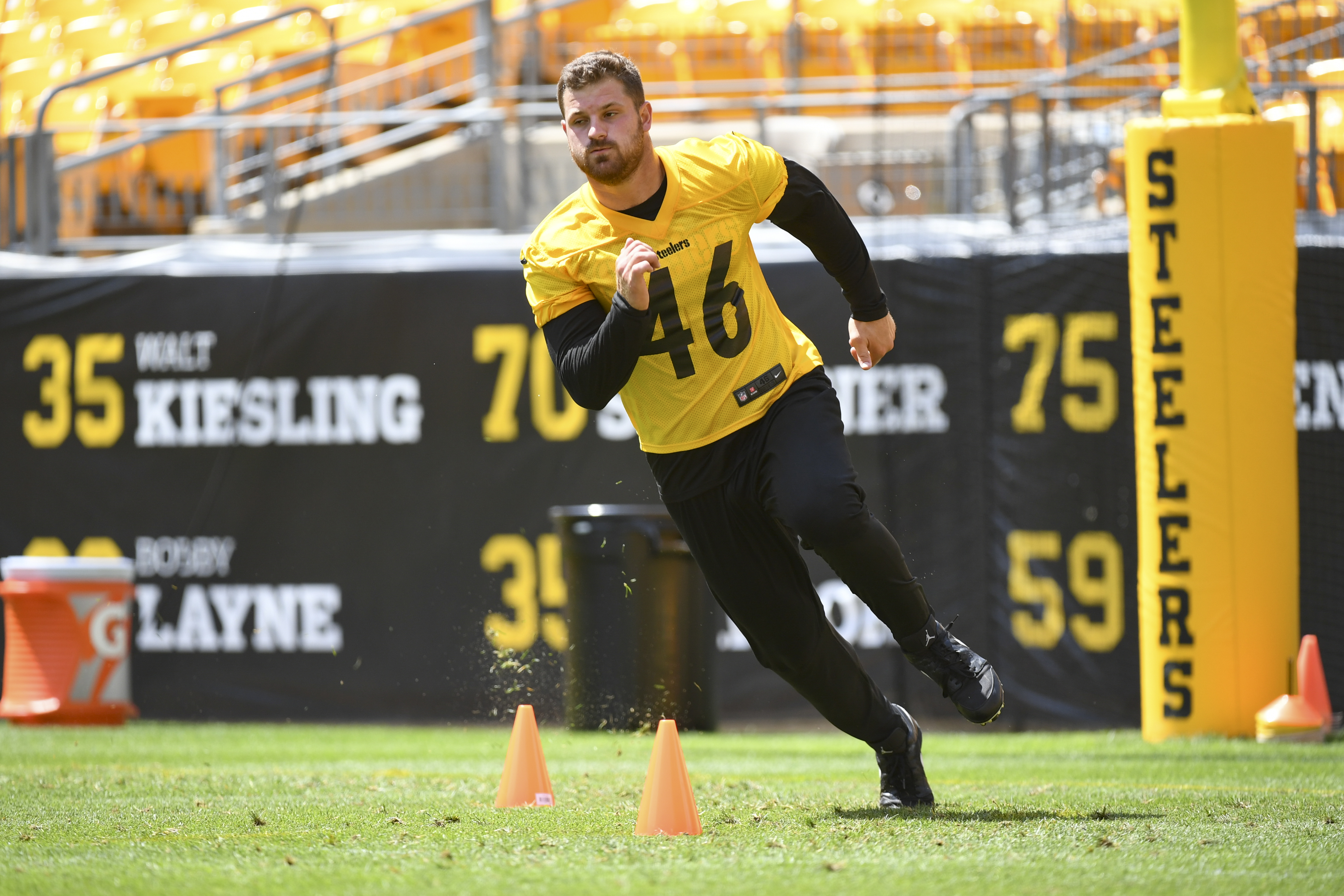 Steelers Re-Sign Long Snapper Christian Kuntz – WPXI