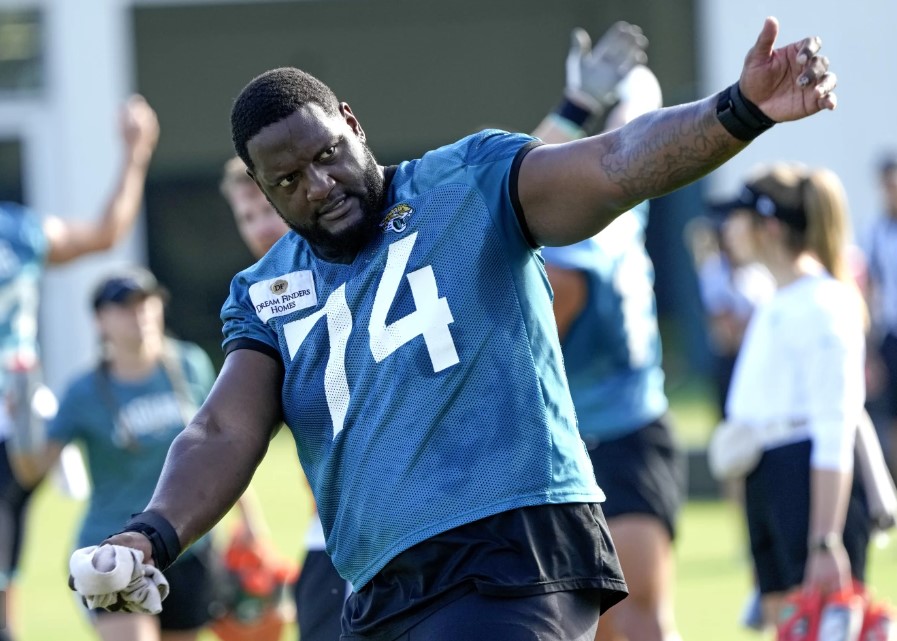 Jaguars' Cam Robinson receives four-game PED suspension