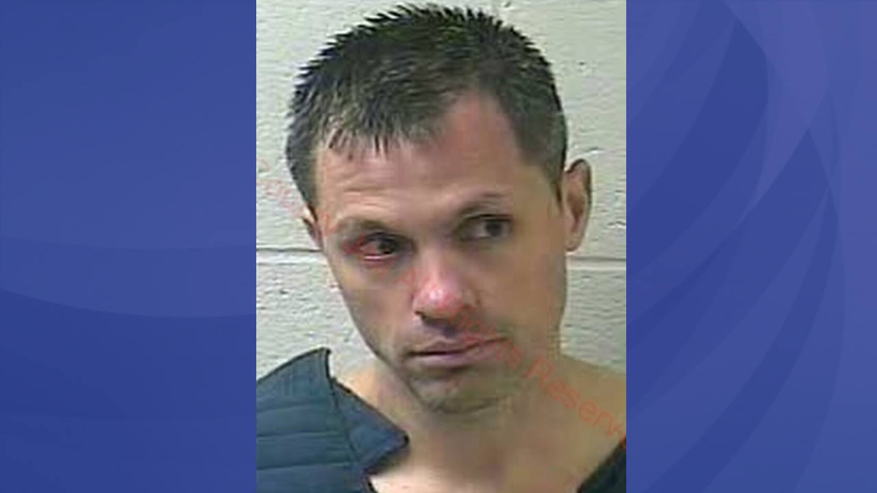Naked Kentucky man broke into home, used mushrooms with 
