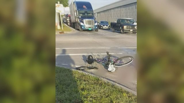 Bicyclist Killed In Morning Crash – 104.5 WOKV