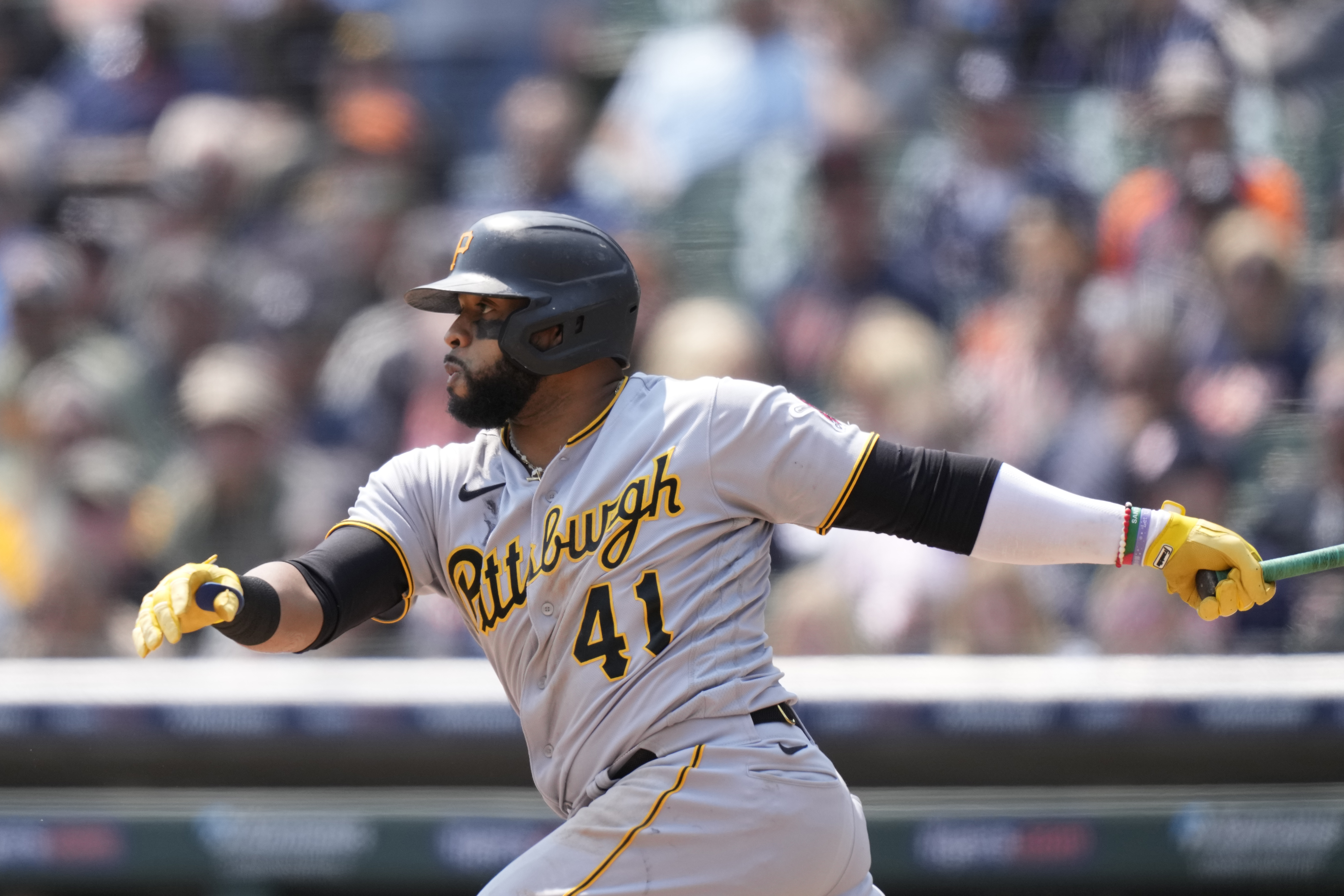 MLB Free Agency: Pittsburgh Pirates Agree To Deal With Carlos