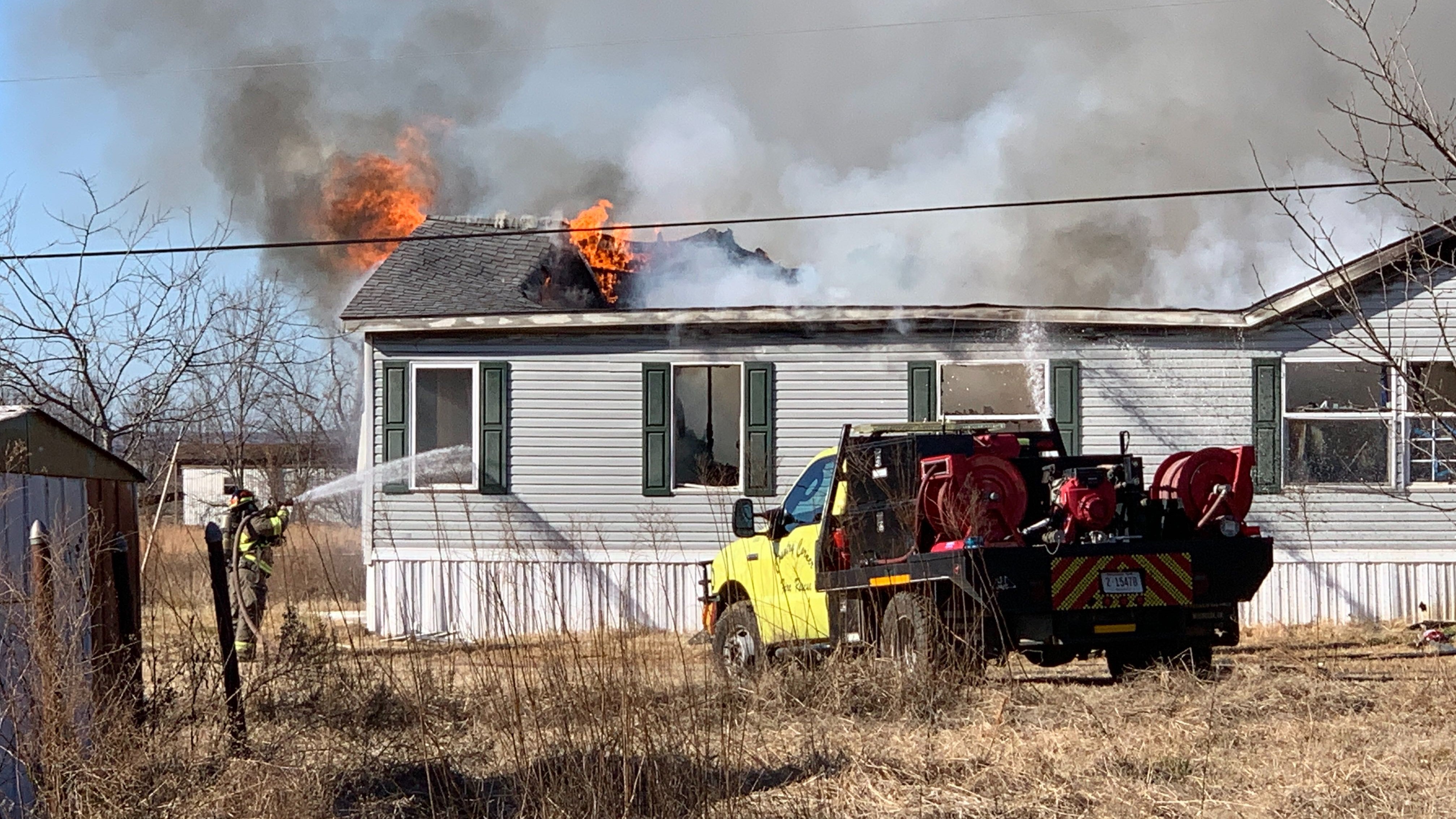 Fire crews working house fire in Sperry – 102.3 KRMG