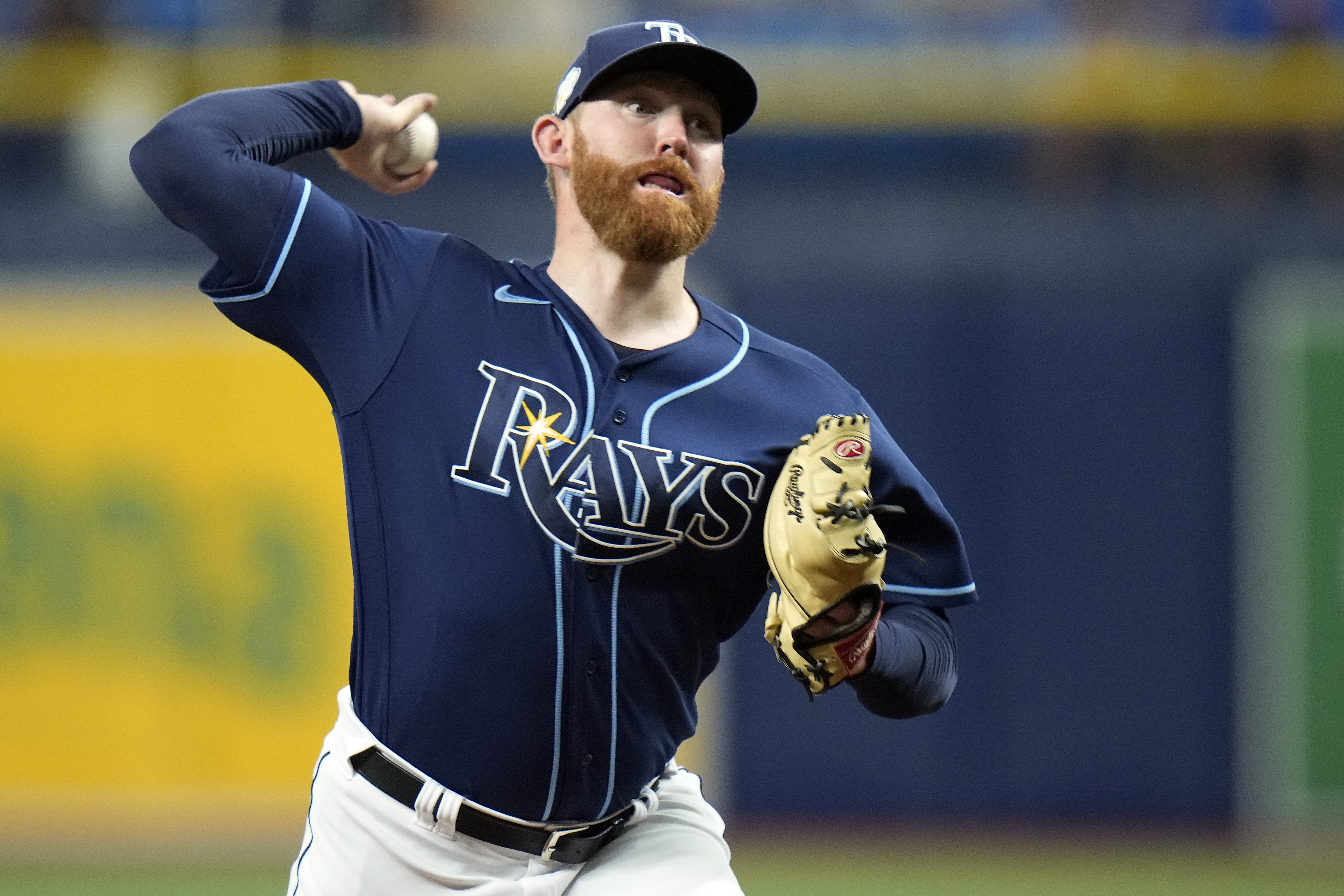 Castillo wins 6th straight decision, Mariners beat Rays 1-0 in