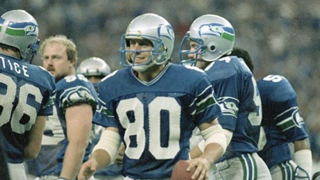 Seahawks go back to '90s with new jersey, Sports news, Lewiston Tribune