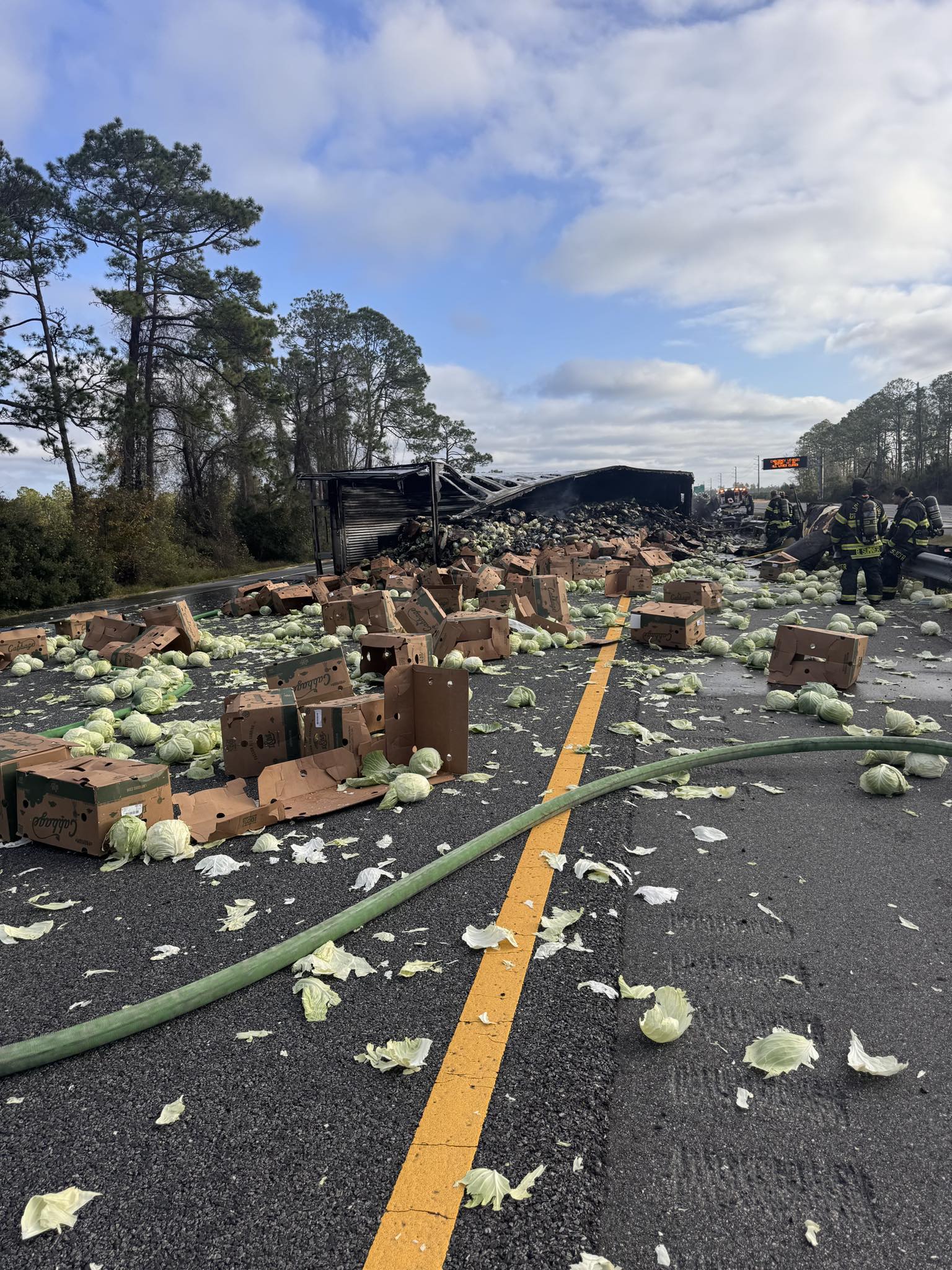 Florida I-95 Fiery Lettuce Spill Crash - WFTV