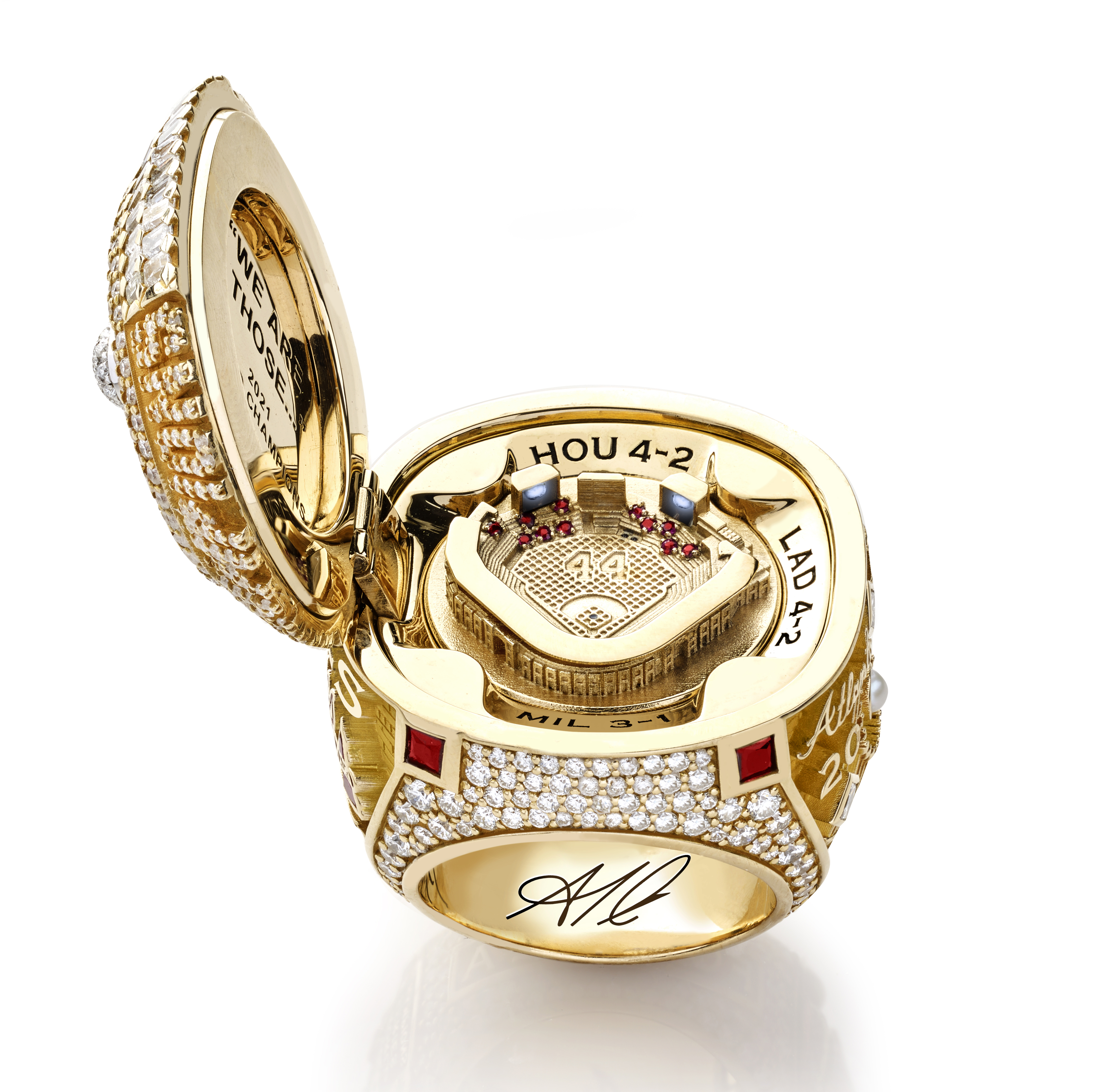 Braves World Series championship rings embody highlights from a