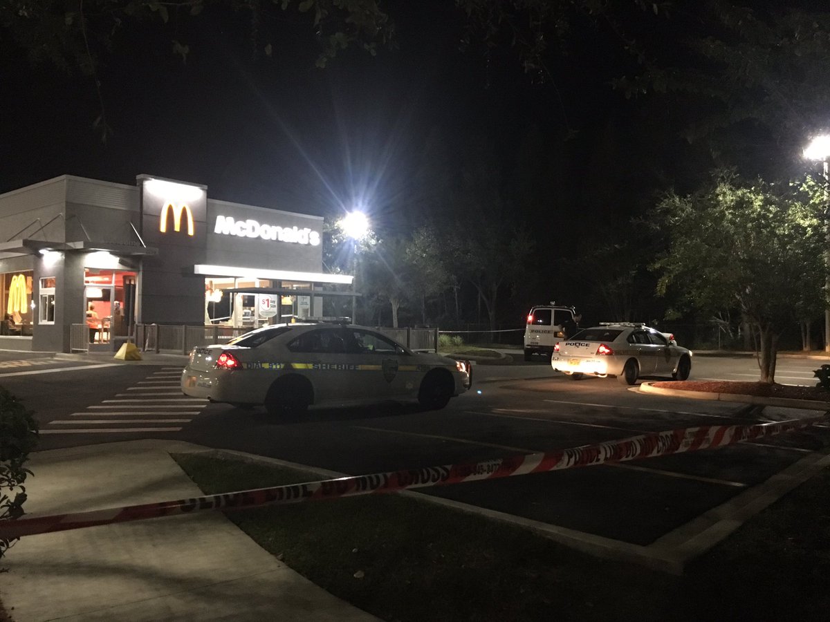 Jacksonville Police searching for suspect after McDonald’s shooting