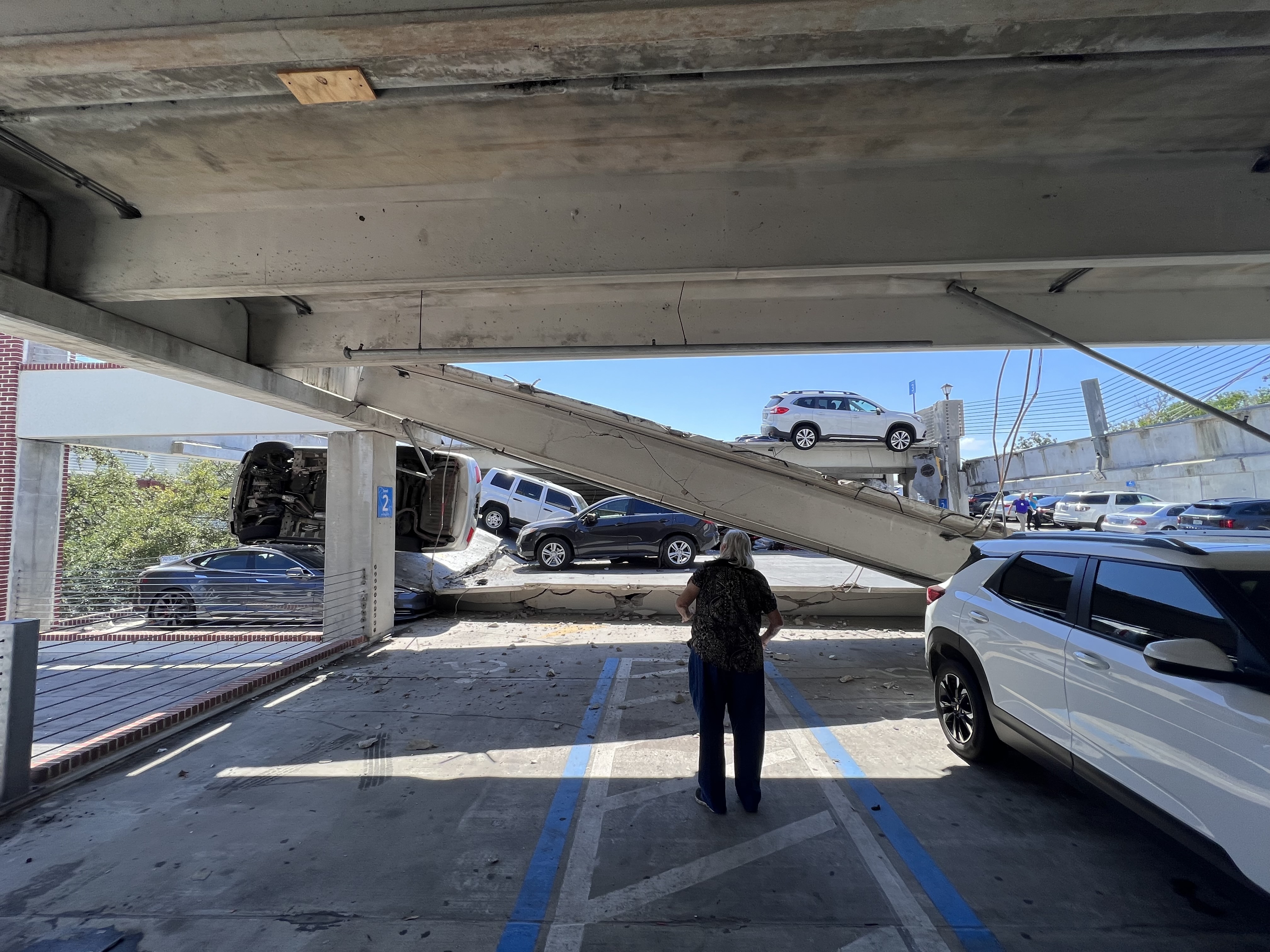 JFRD Chief 'pretty confident' everyone safe after partial parking garage  collapse in Riverside – Action News Jax