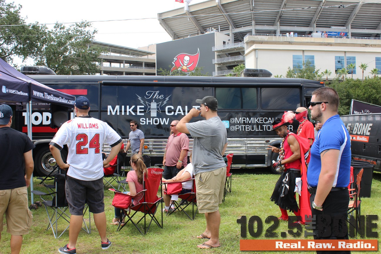 The Mike Calta Show - This is how you start a Tailgate Season