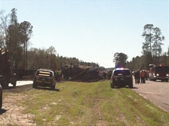 U.S. 301 at Ford Road reopens after fatal crash 104.5 WOKV