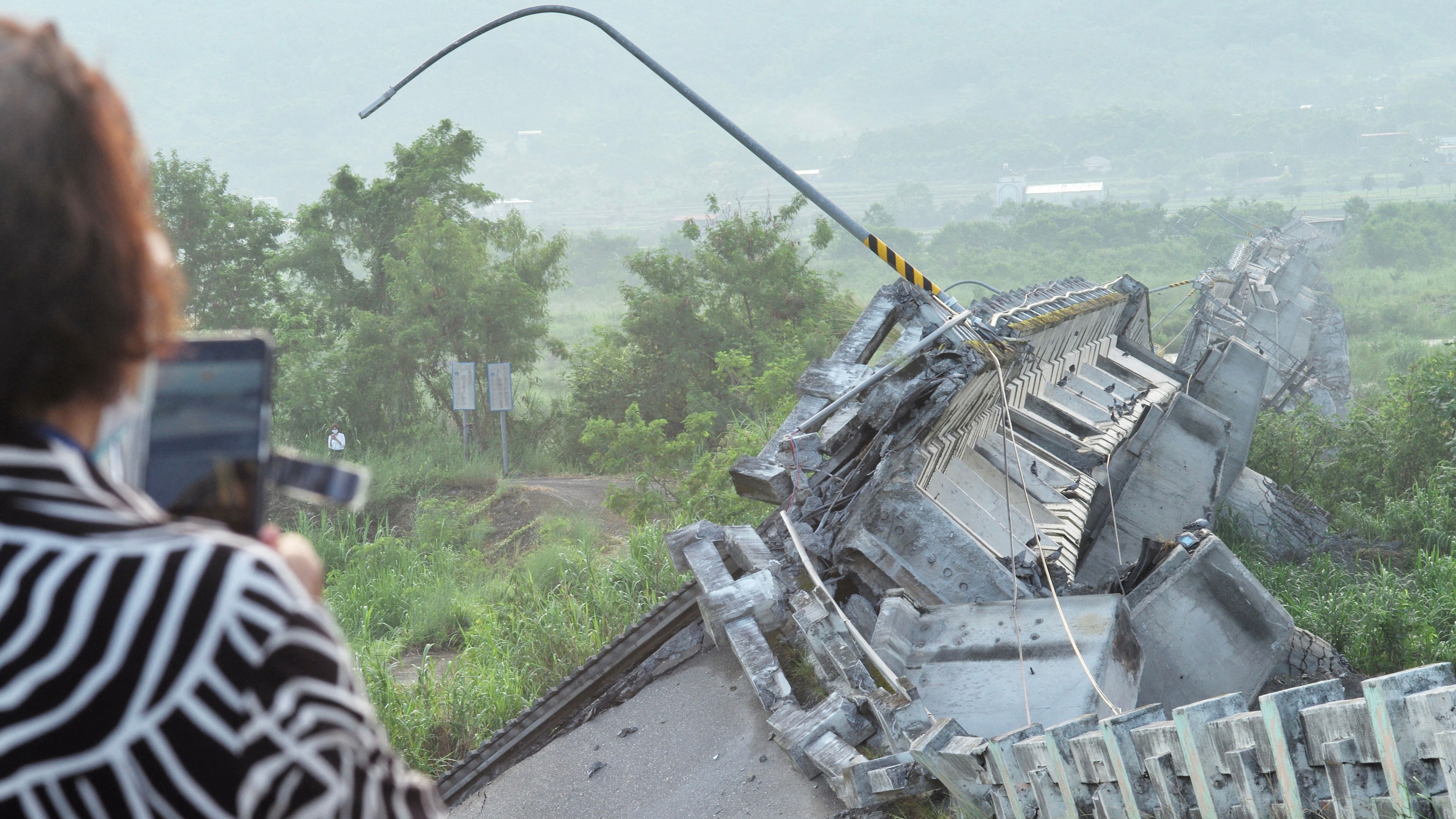Photos: Powerful 6.9 earthquake topples bridges, buildings in
