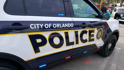 Two Orlando Police Officers And Civilian Hospitalized After Car Crash Wdbo 8778