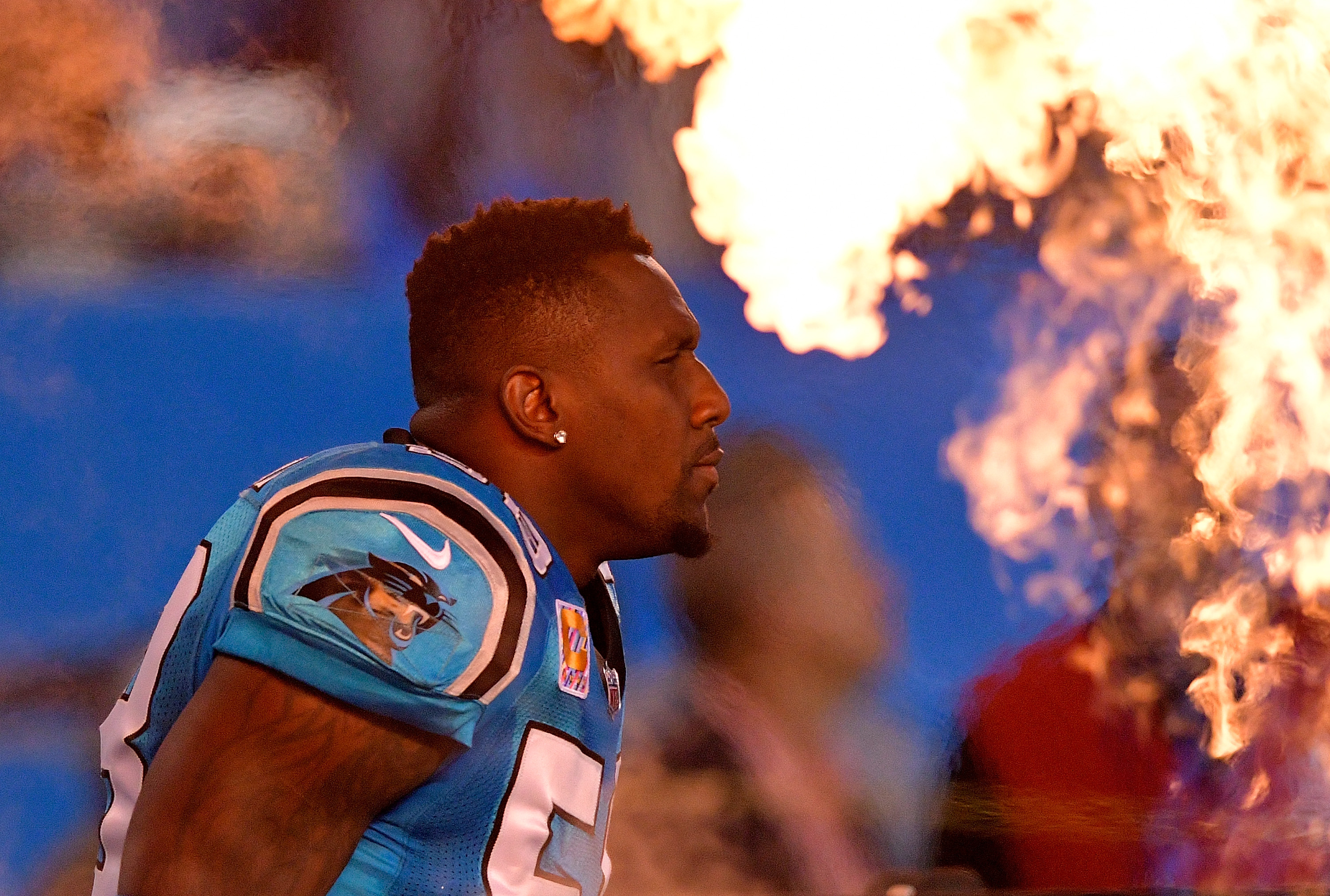 Panthers' top-10 players of 2016 – No. 8: LB Thomas Davis