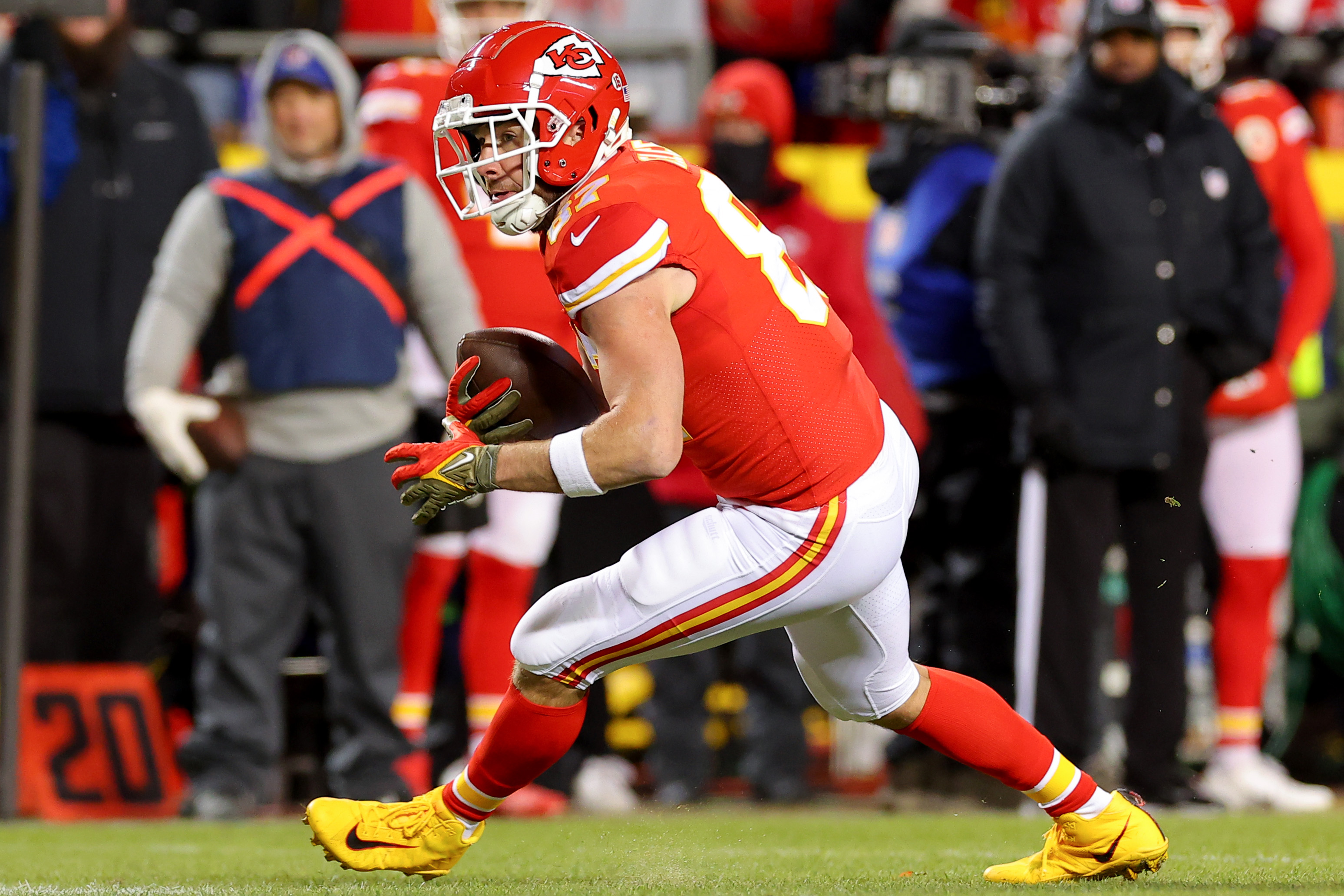 Chiefs beat Bengals in AFC title game after late penalty sparks winning  field goal