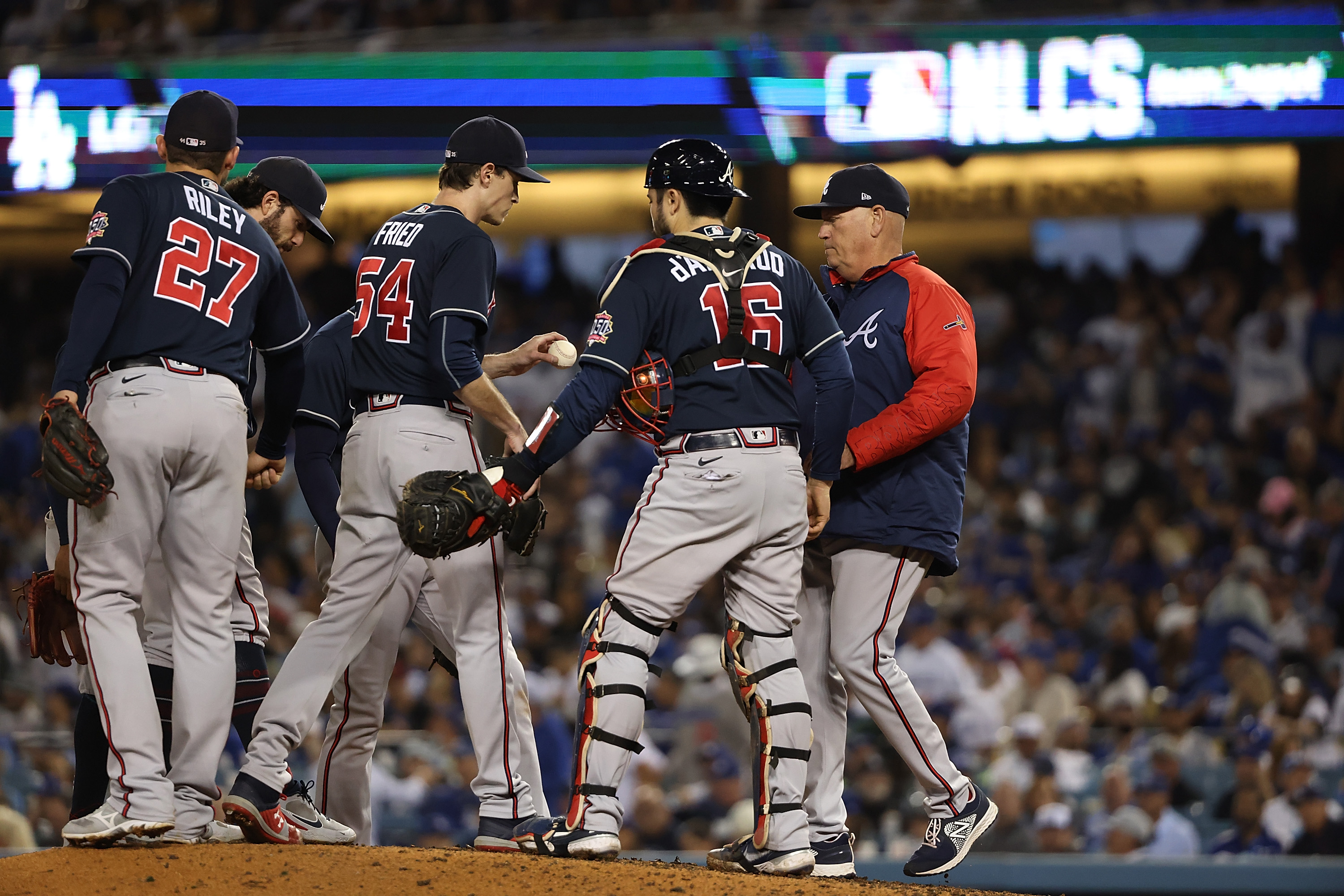 Los Angeles Dodgers bounce back for 11-2 win over Atlanta in NLCS Game 5 