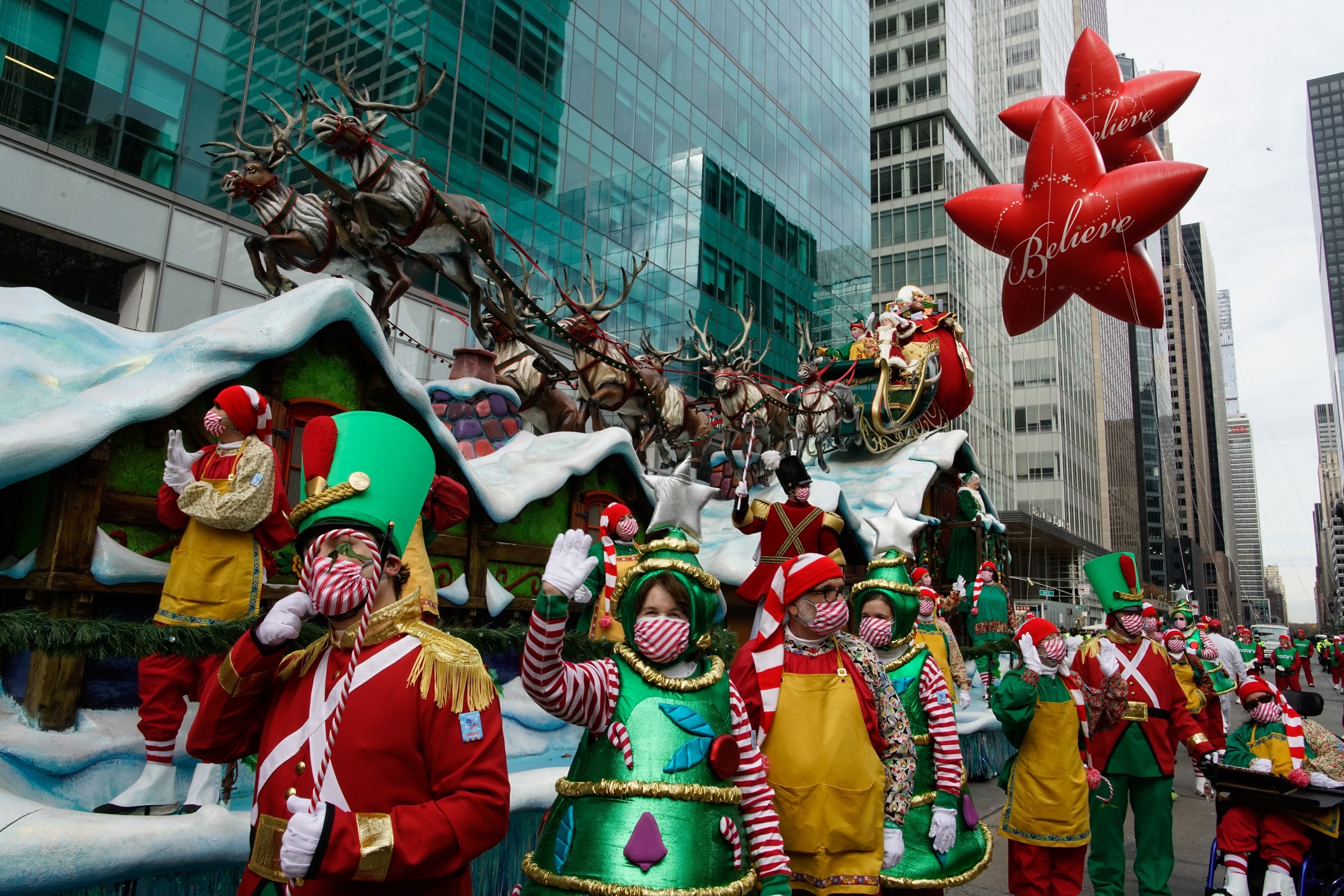 How Baby Yoda Got to the Thanksgiving Day Parade - The New York Times