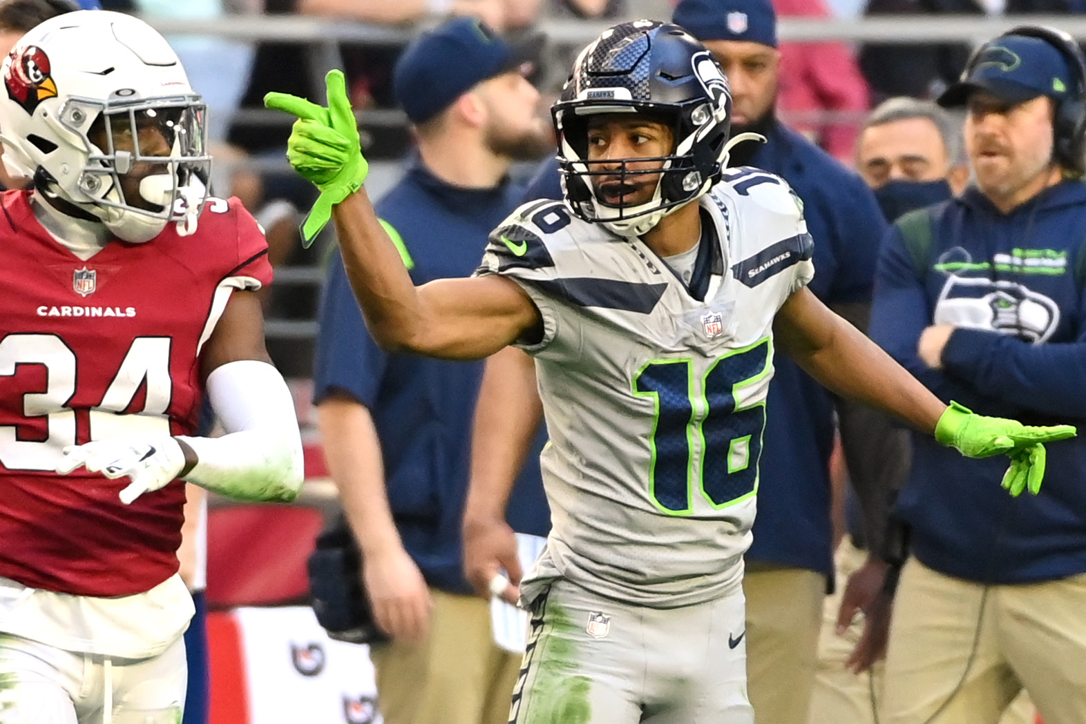 PHOTOS: Seahawks vs. Cardinals on Oct. 16, 2022 – KIRO 7 News Seattle