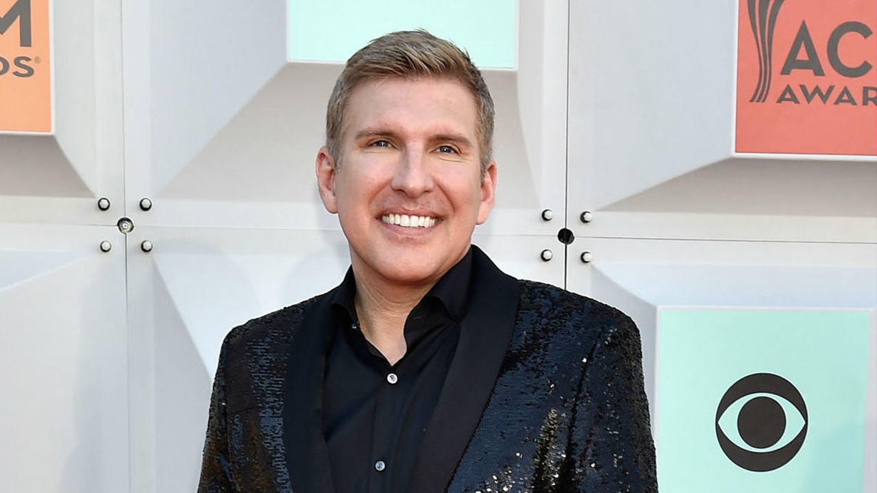 TODD JULIE CHRISLEY: Todd Chrisley is dropping his appeal in ruling that he defamed revenue agent, owes her $755K - WSB-TV Channel 2 - Atlanta