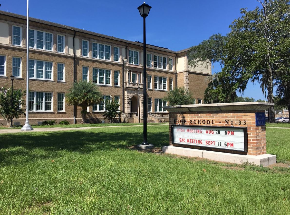 Robert E. Lee High School sign vandalized in Jacksonville – WDBO