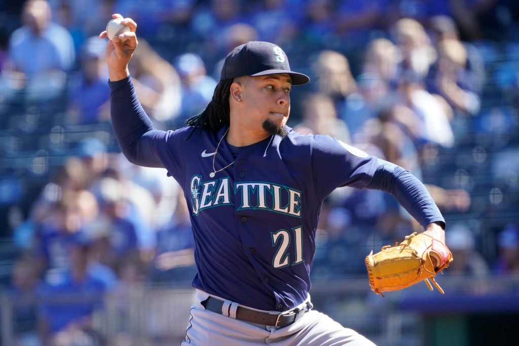 After dramatic playoff clincher, still lots at stake for Mariners