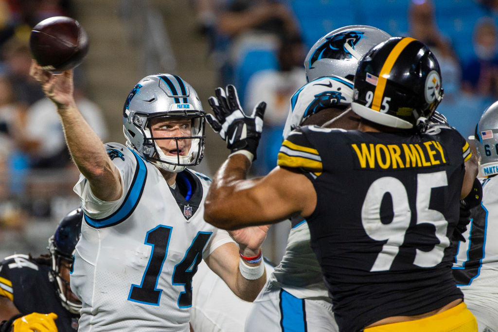 Darnold throws 2 TDs, Panthers smother Steelers backups 34-9