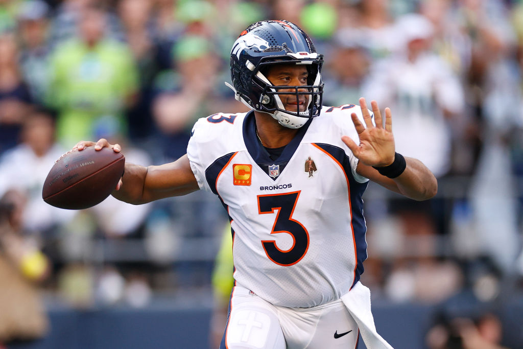 Denver Broncos vs Seattle Seahawks - Sept. 12, 2022