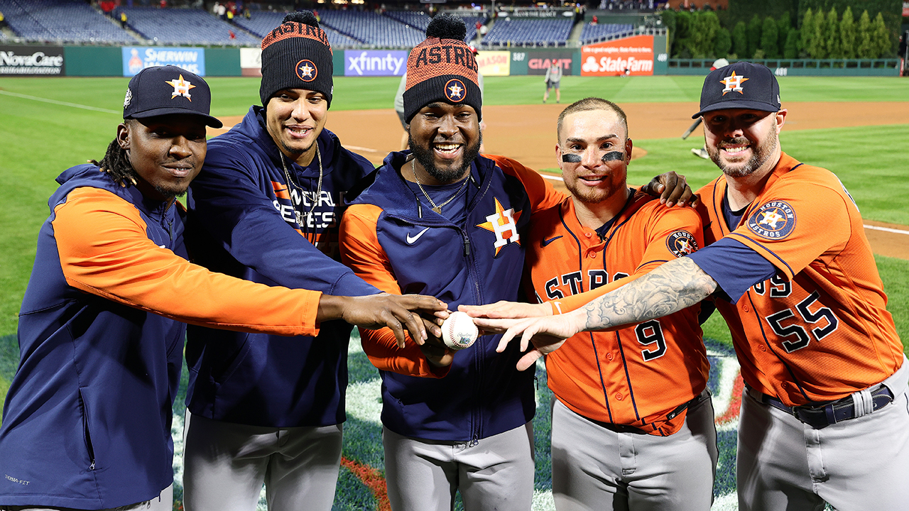 Photos: Astros make history, achieve second no-hitter in World Series play  – Boston 25 News