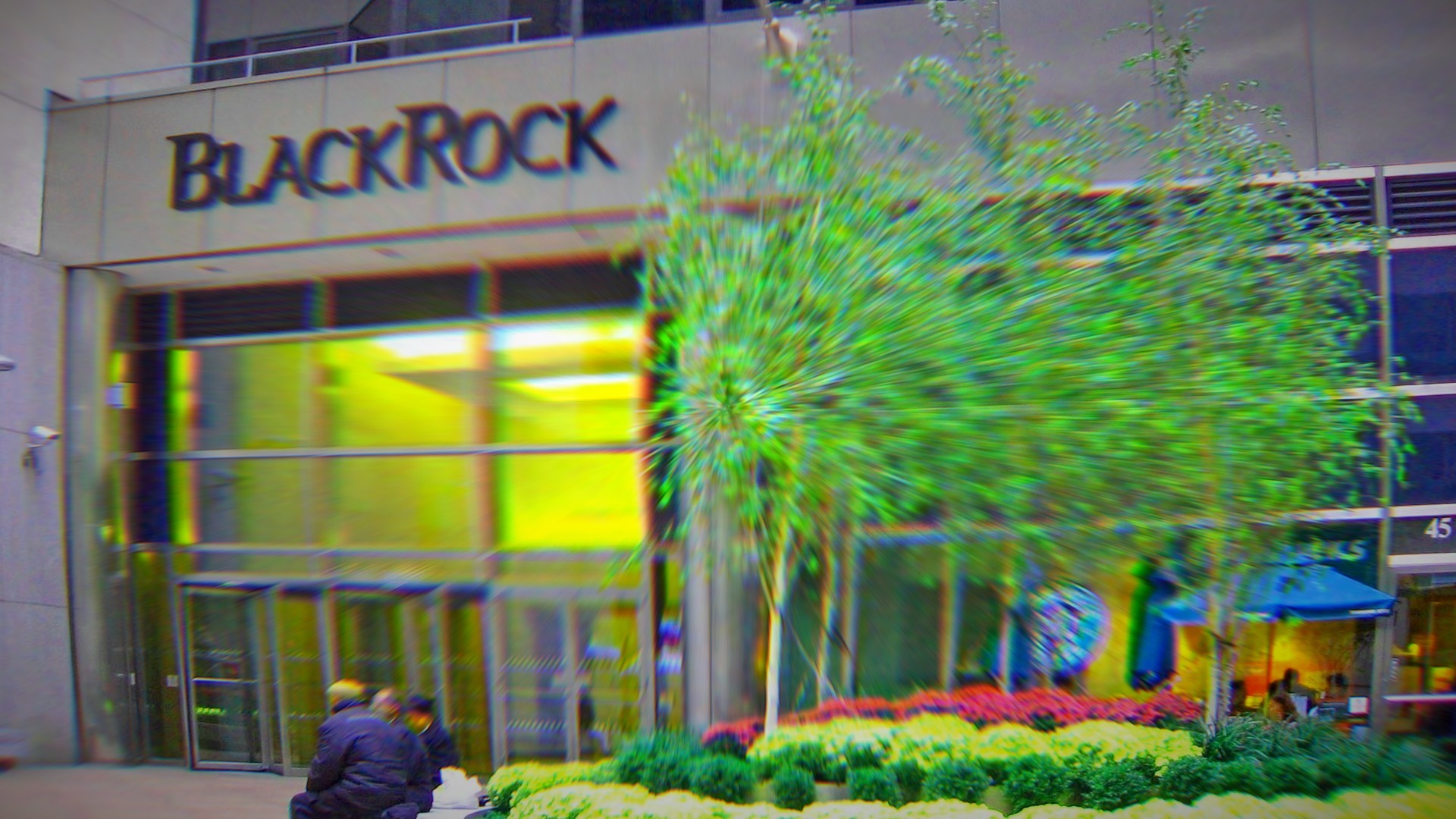 BlackRock is one of the big-name providers offering a spot bitcoin ETF. (Jim Henderson, modified by CoinDesk)