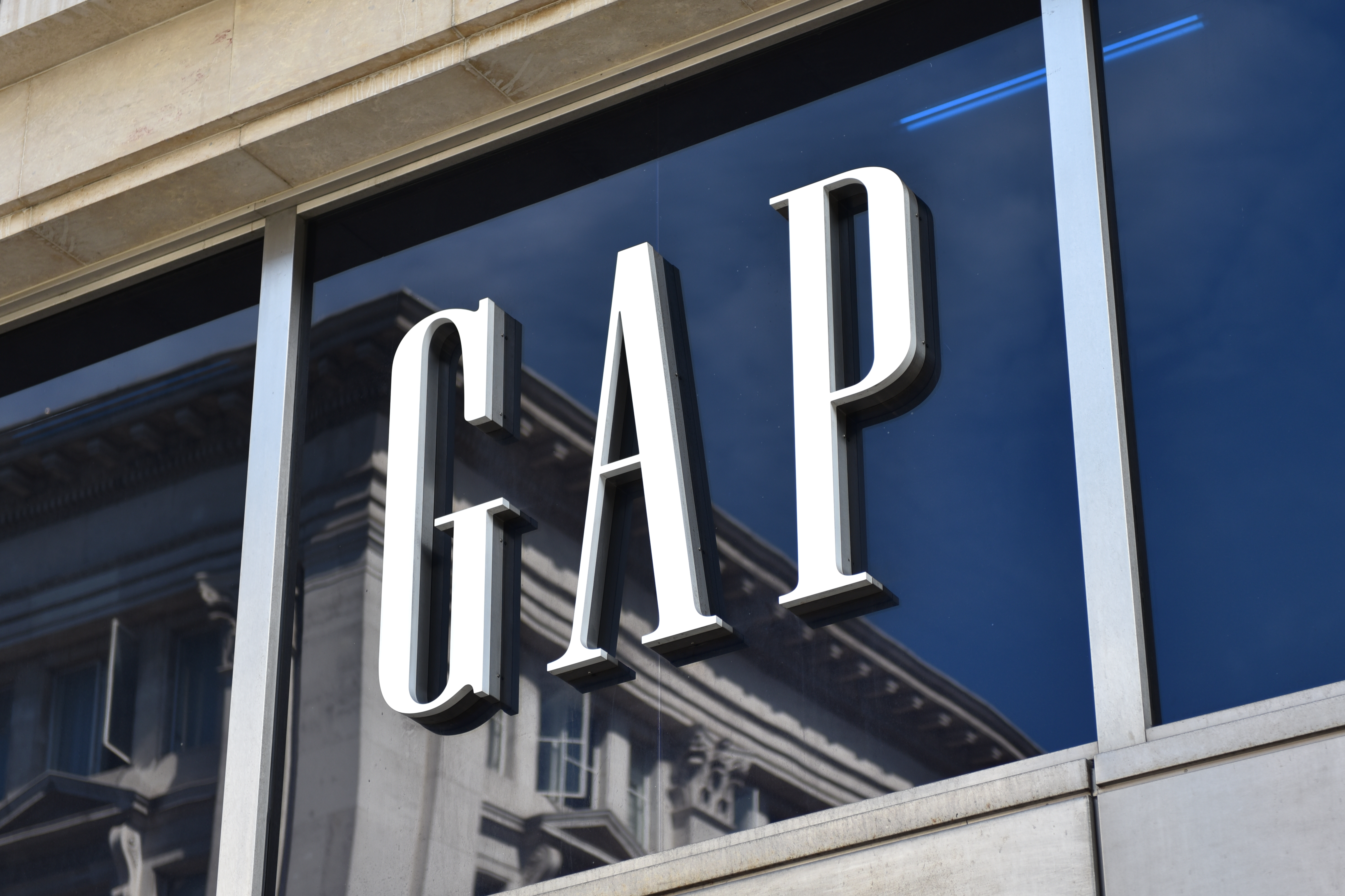 Fashion Giant Gap Launches Gamified NFTs on Tezos