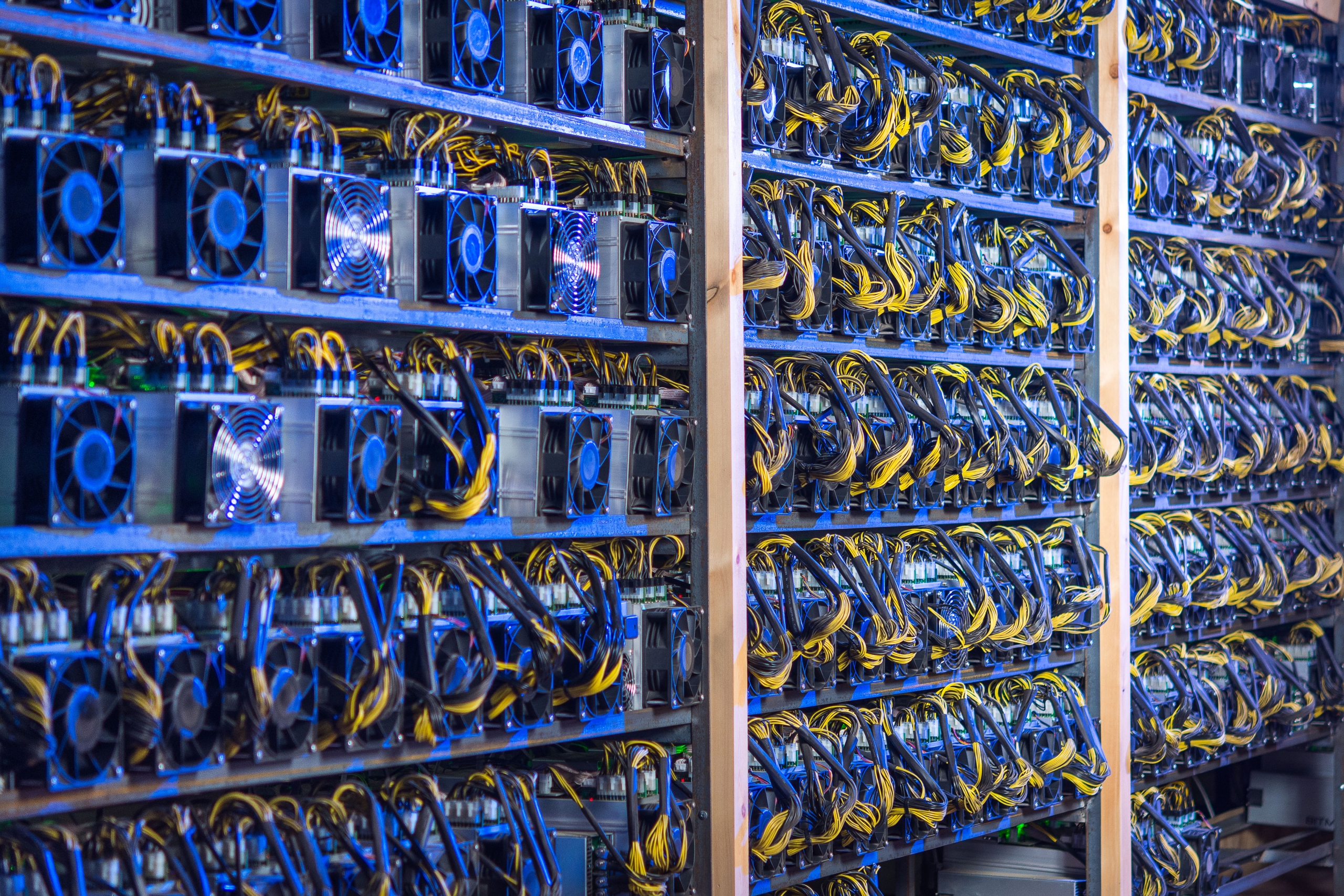 Why the Biggest Bitcoin Mines Are in China - IEEE Spectrum